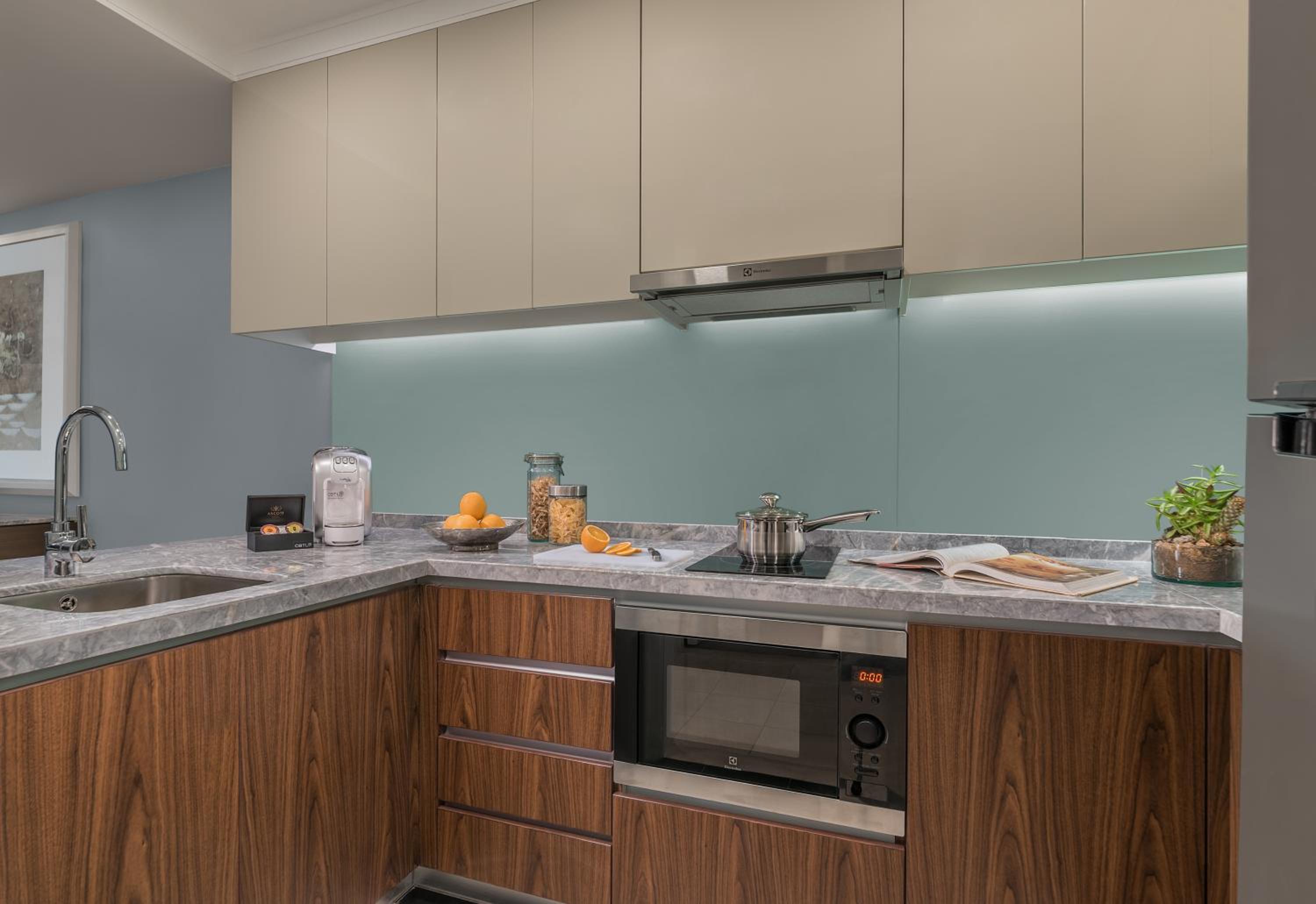 One-Bedroom Premier Suite