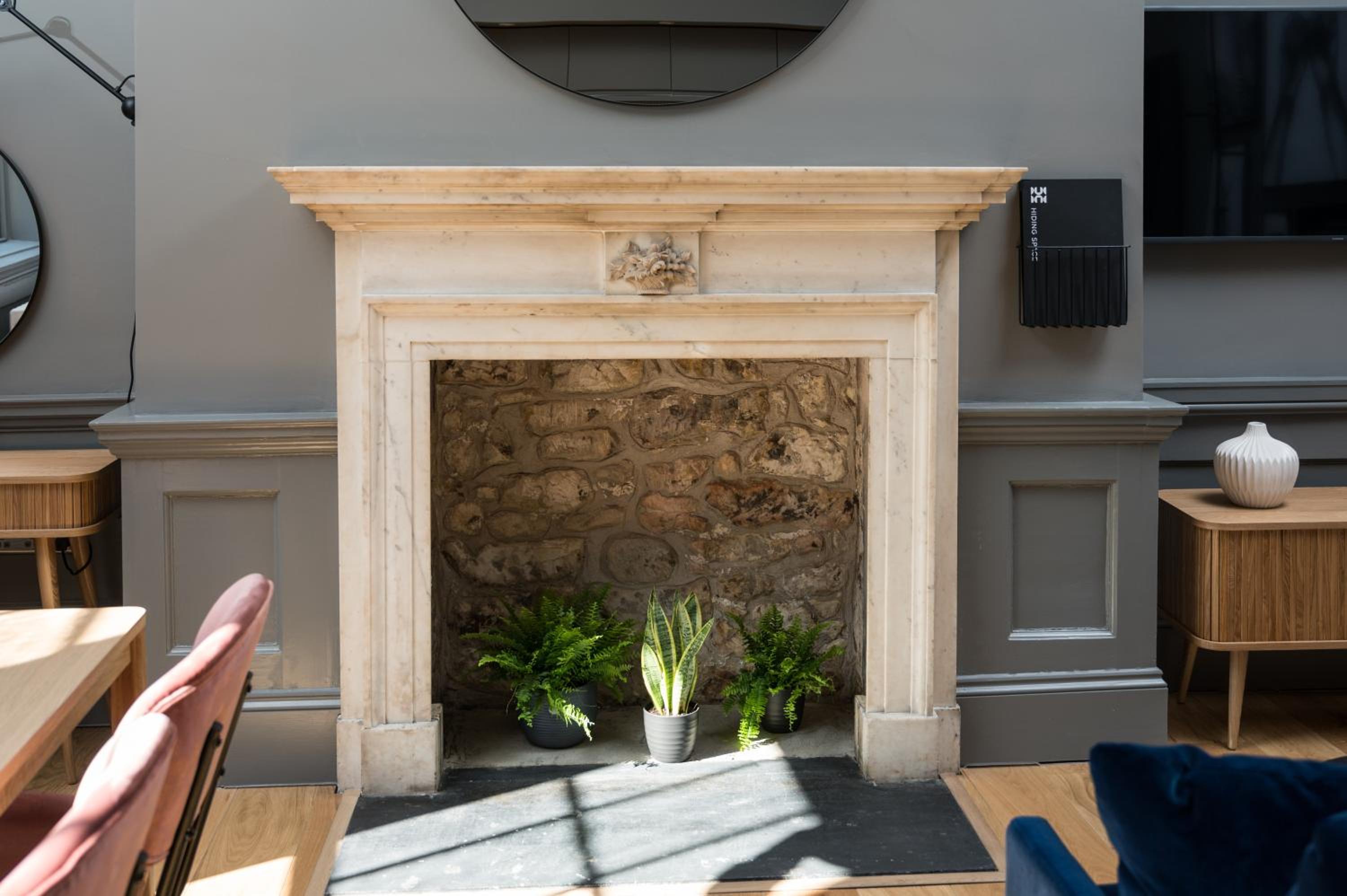 Deluxe Mezzanine Apartment