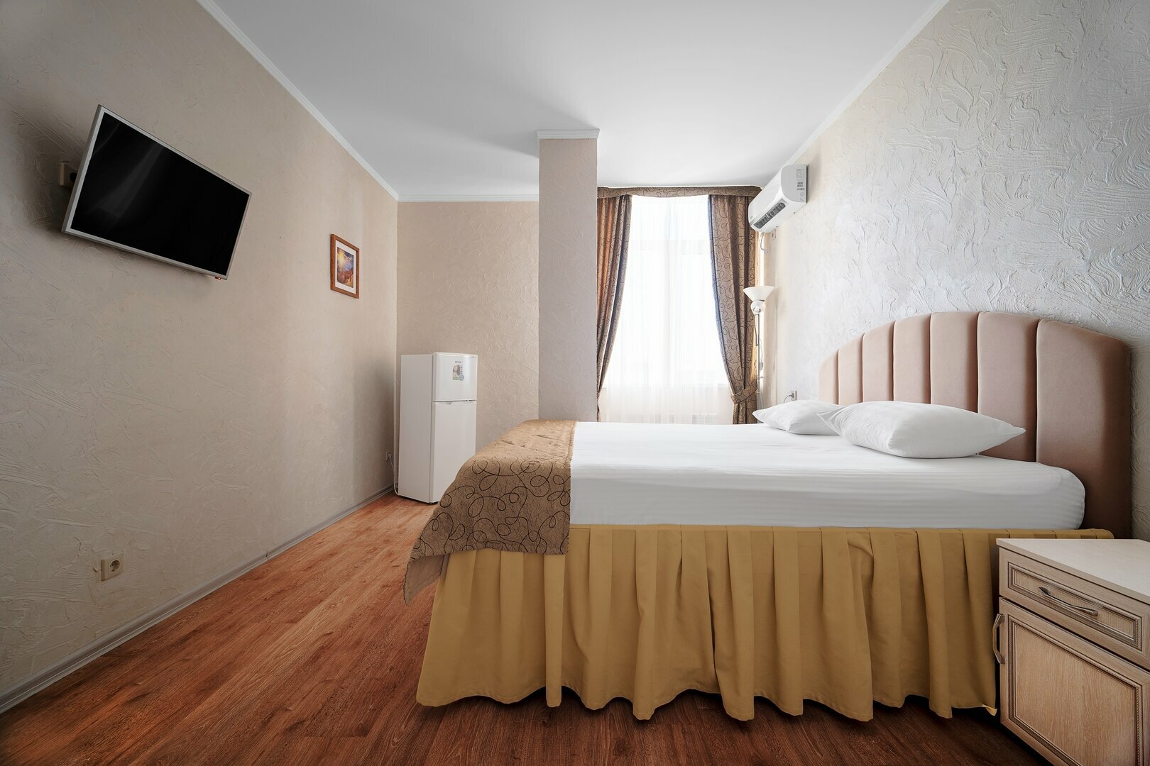 Люкс двухкомнатный 8-ми местный