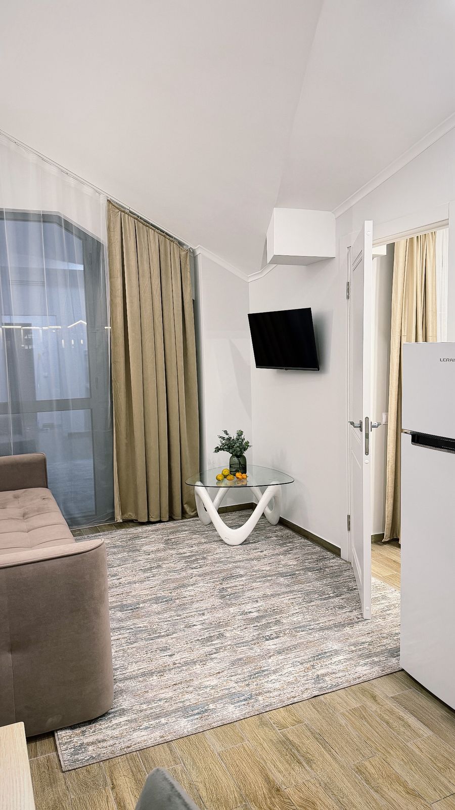 Апартаменты с балконом