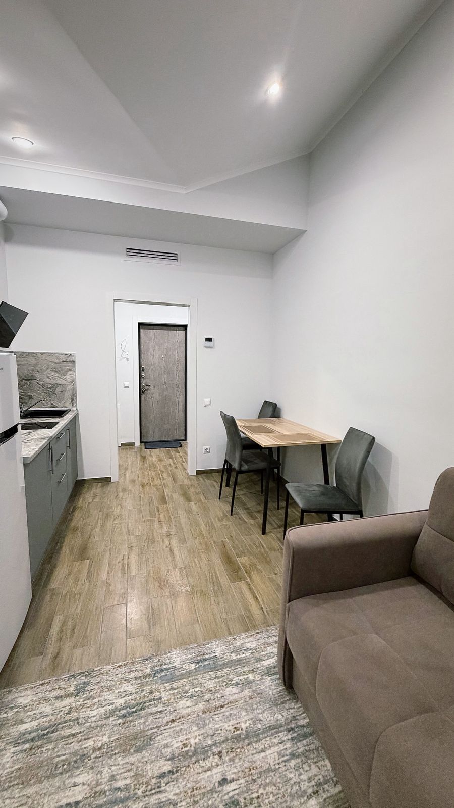 Апартаменты с балконом