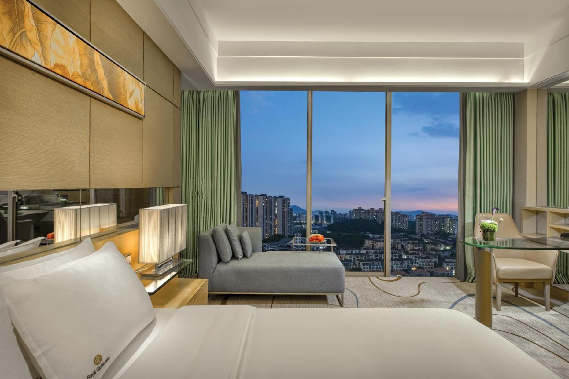 Executive Montain-view Queen Room(with balcony)