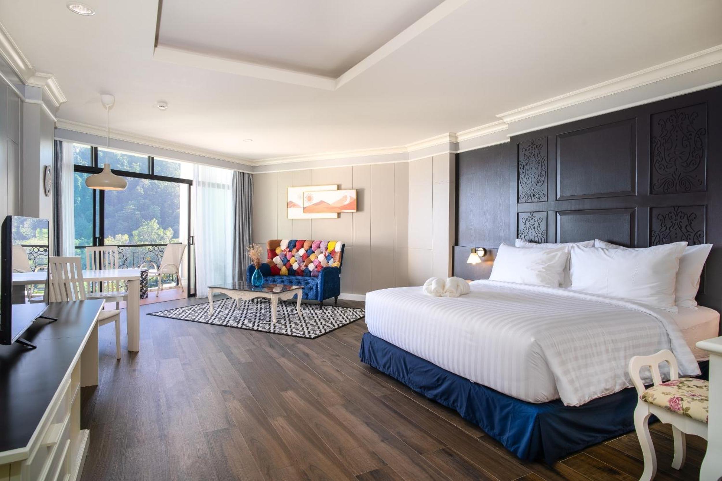 Deluxe Double Room with Sea View