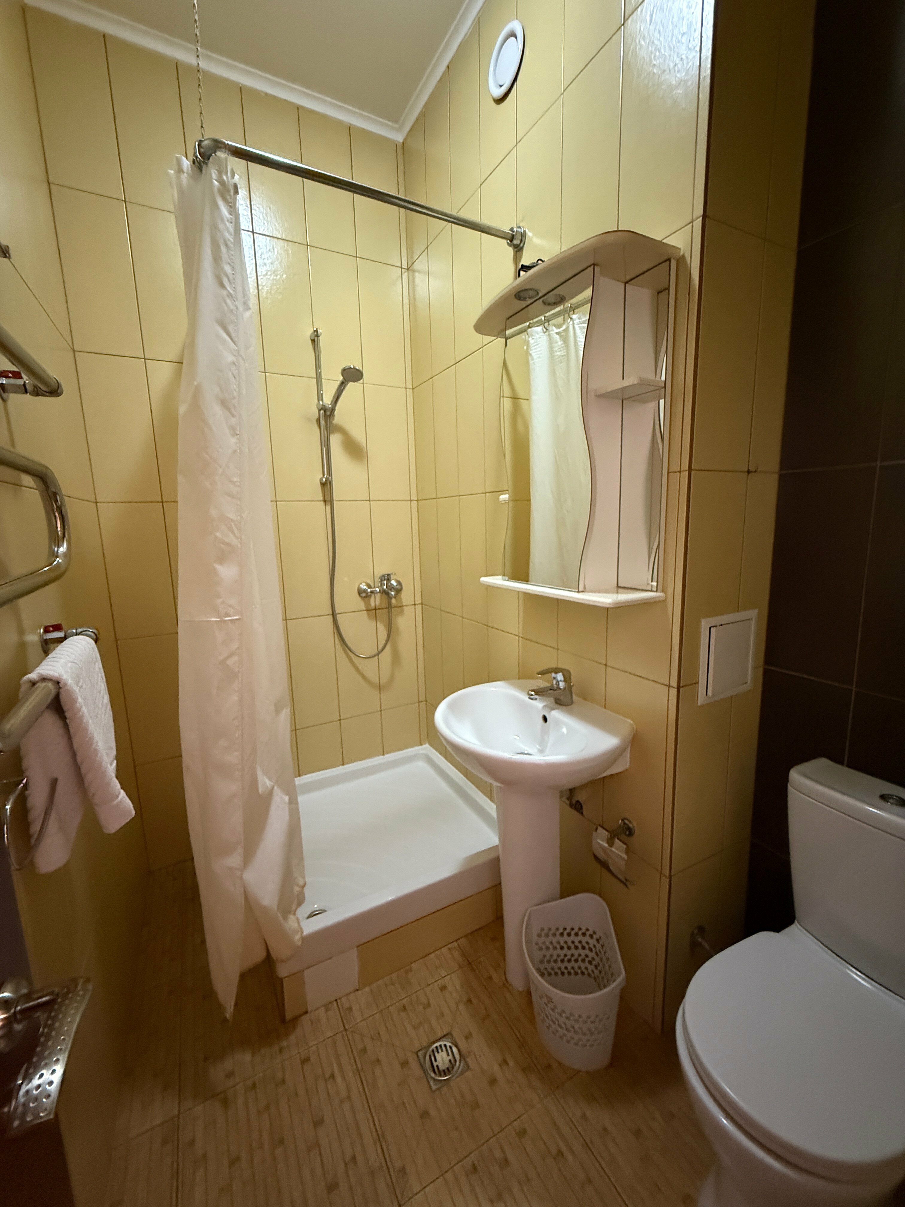 Четырехместный номер с балконом