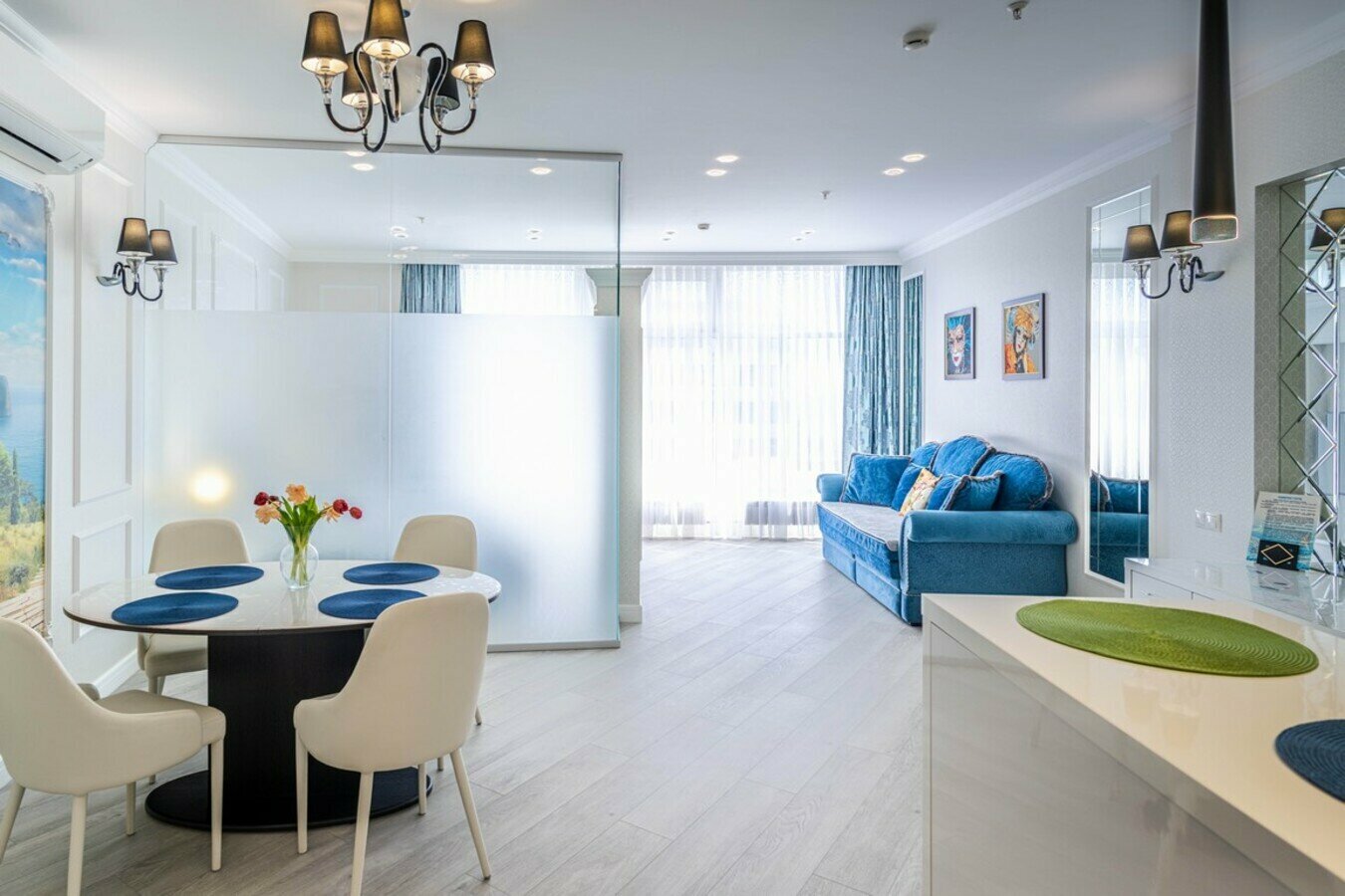 Дизайнерский люкс! Центр Сочи! Пляж и набережная в 5 минутах!