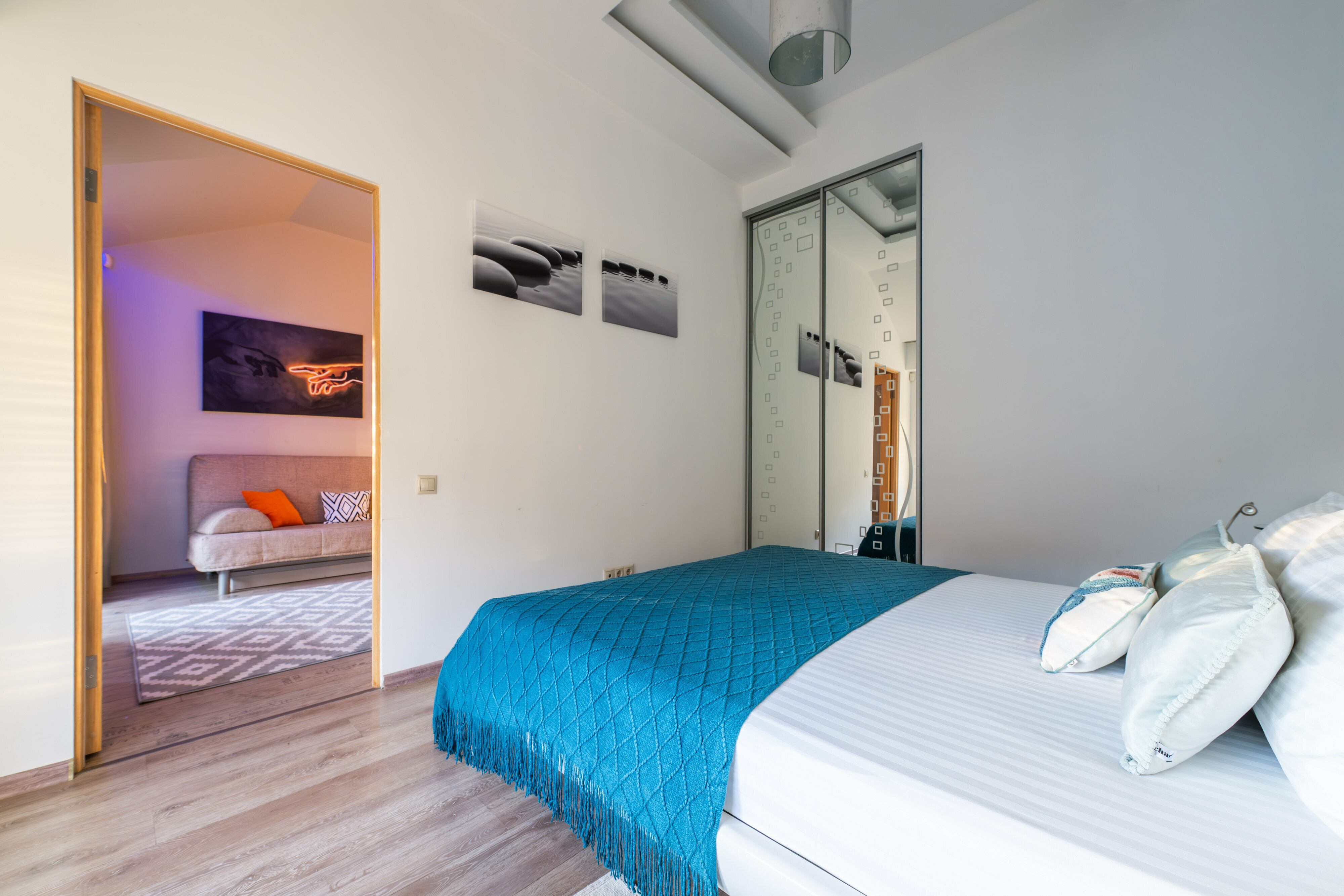 МАНСАРДНЫЕ АПАРТАМЕНТЫ |№11 | 4 этаж Панорамные виды • Двойной балкон