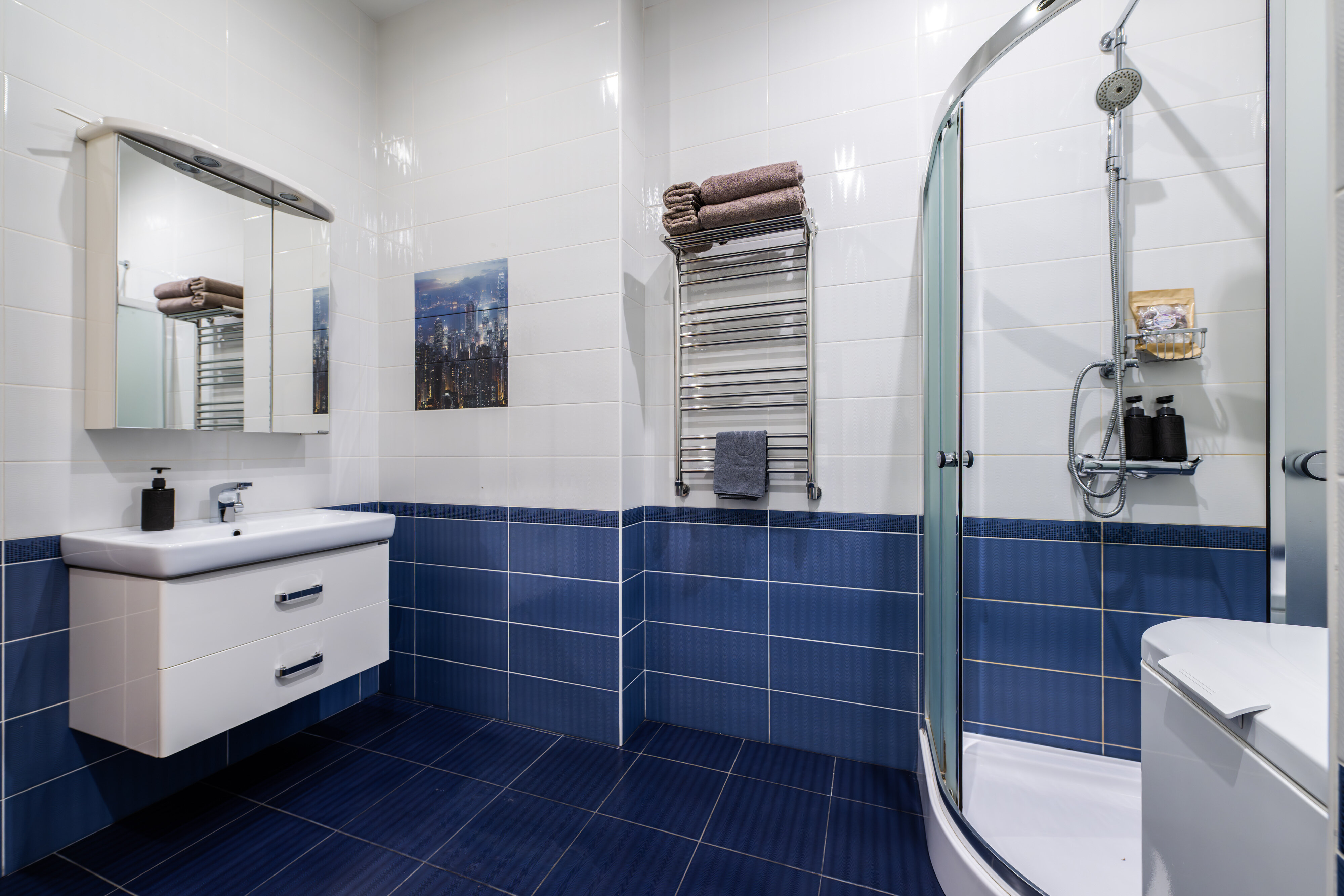 МАНСАРДНЫЕ АПАРТАМЕНТЫ |№11 | 4 этаж Панорамные виды • Двойной балкон