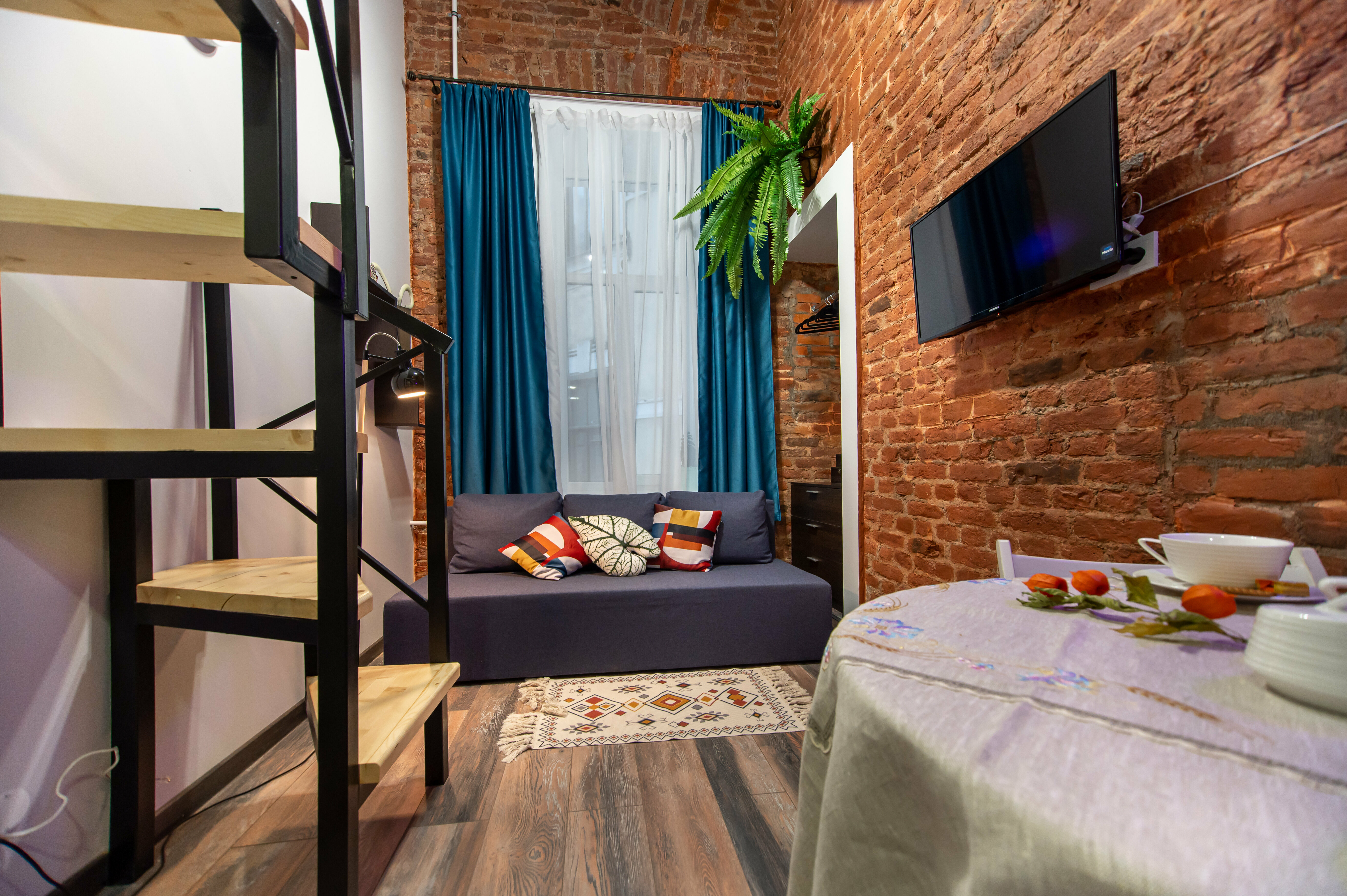 Пятиместный двухуровневый номер с кухней в корпусе "Садовая"