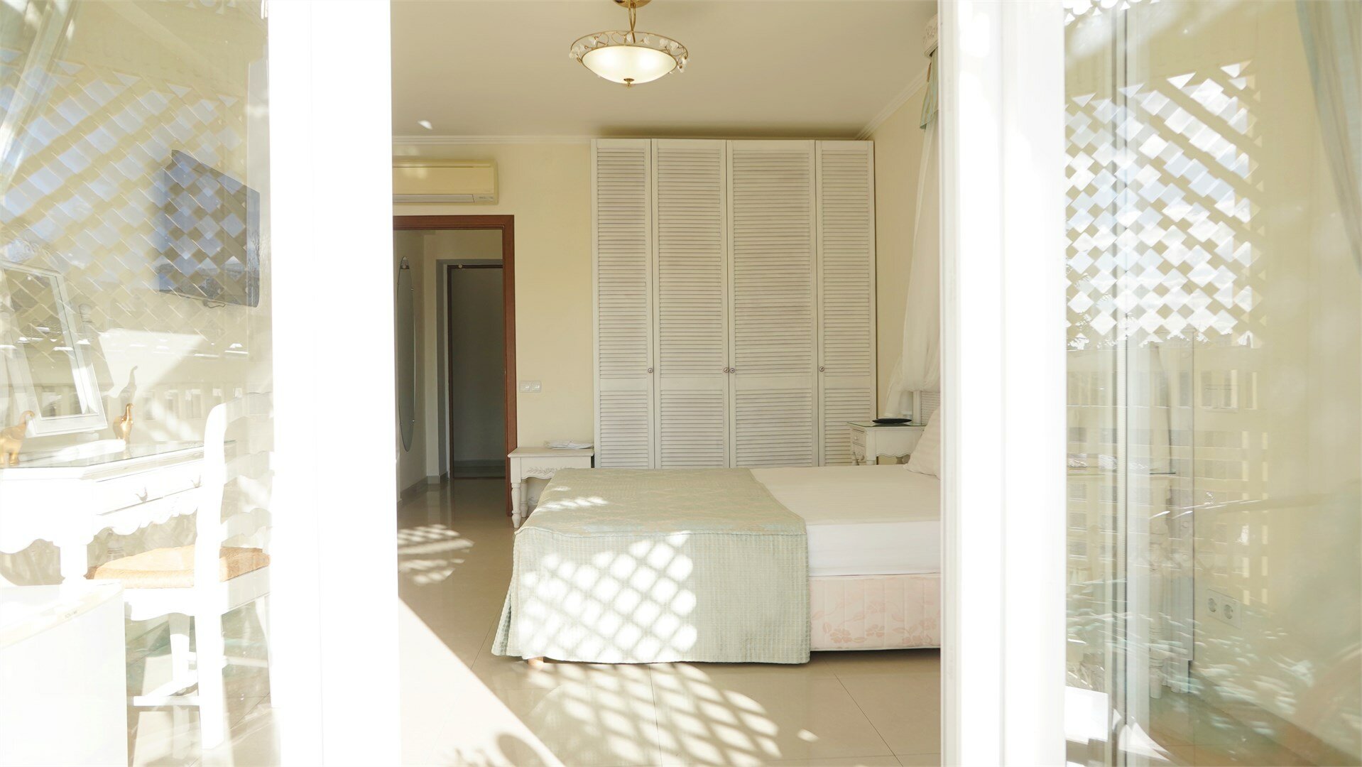 Стандартный двухместный номер с 1 кроватью или 2 отдельными кроватями и балконом