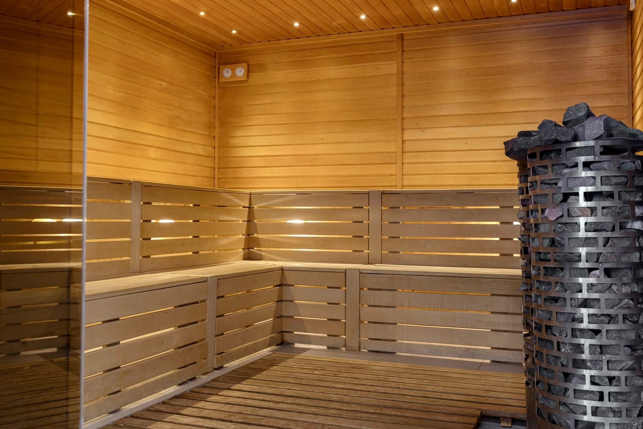 Улучшенный номер с кроватью размера «king-size»