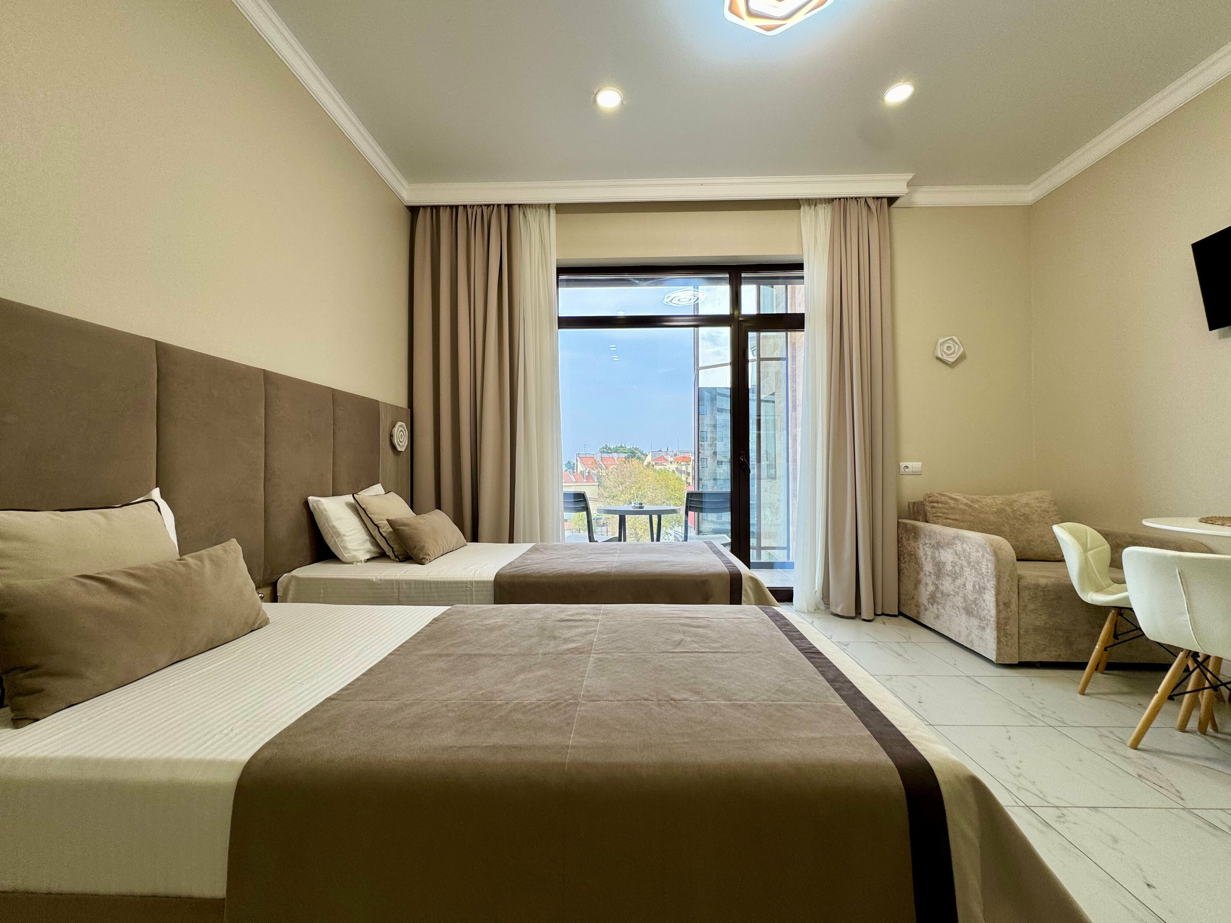 Superior с балконом и видом на море "OkoloMorya"