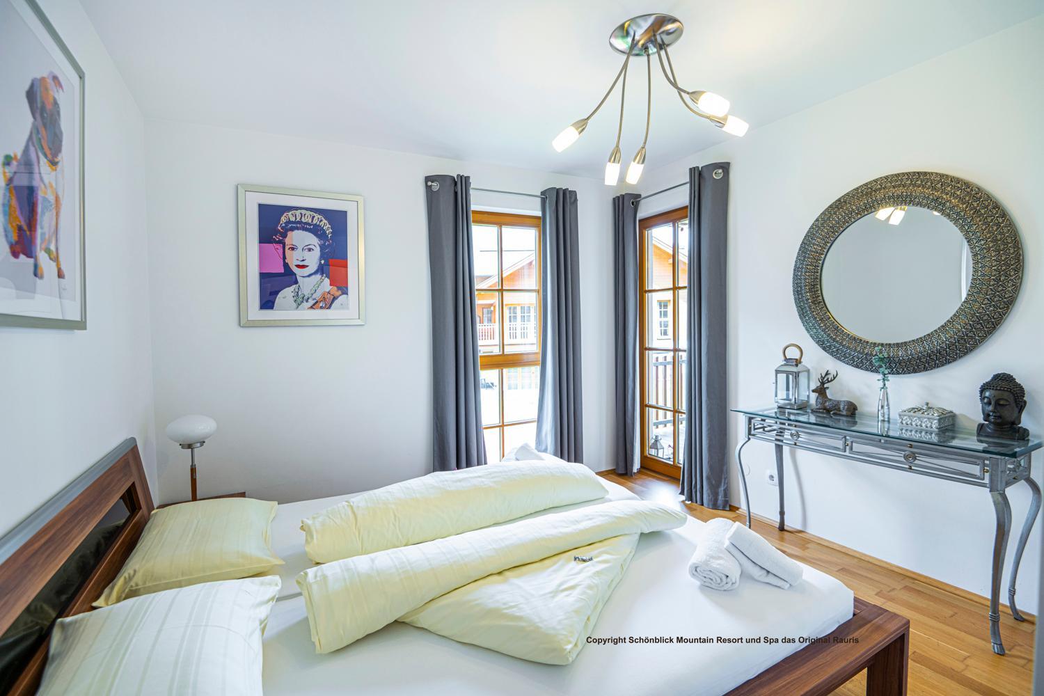 Two-Bedroom Apartment with Sofa Bed