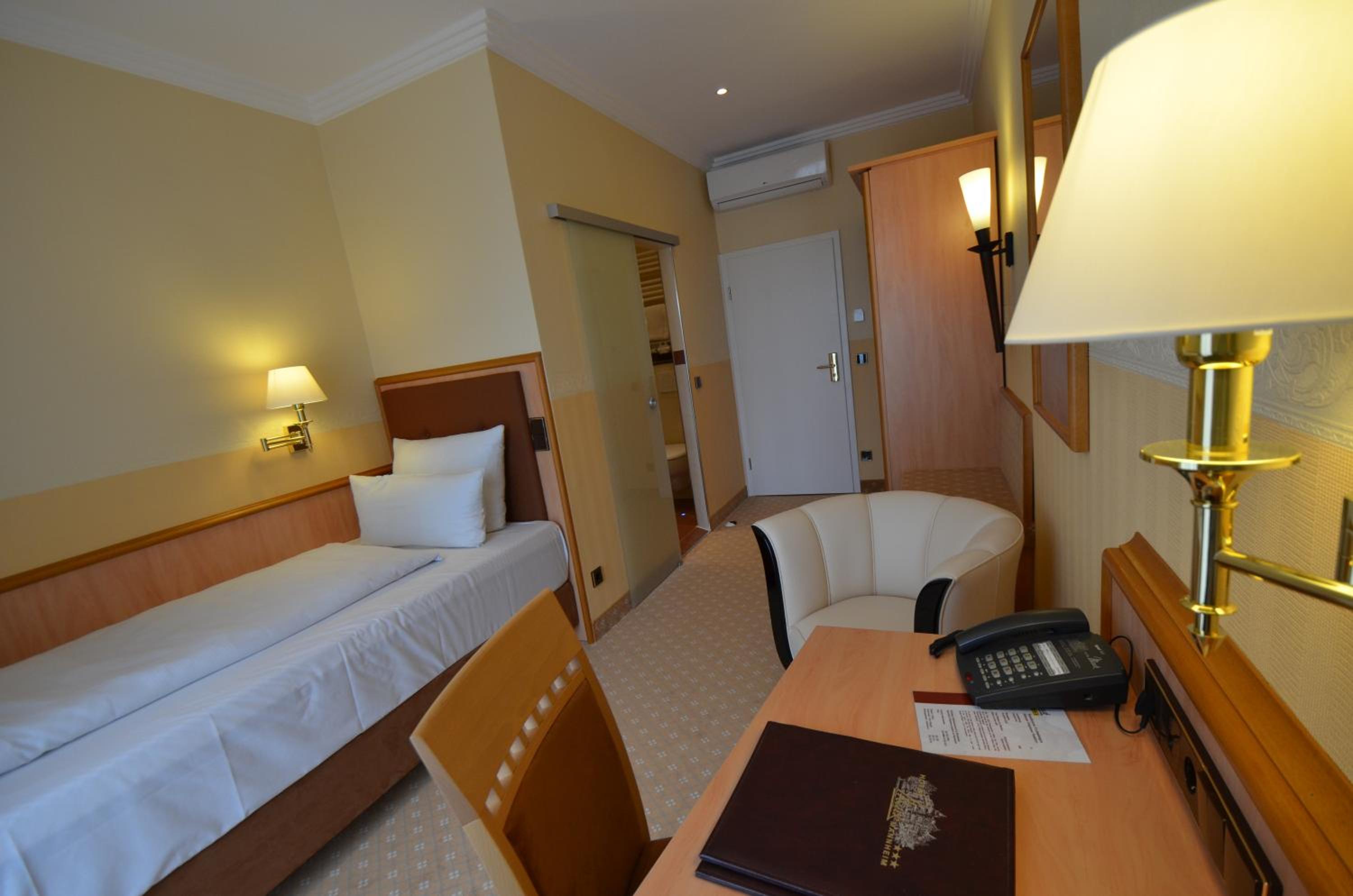 Standard Single Room
