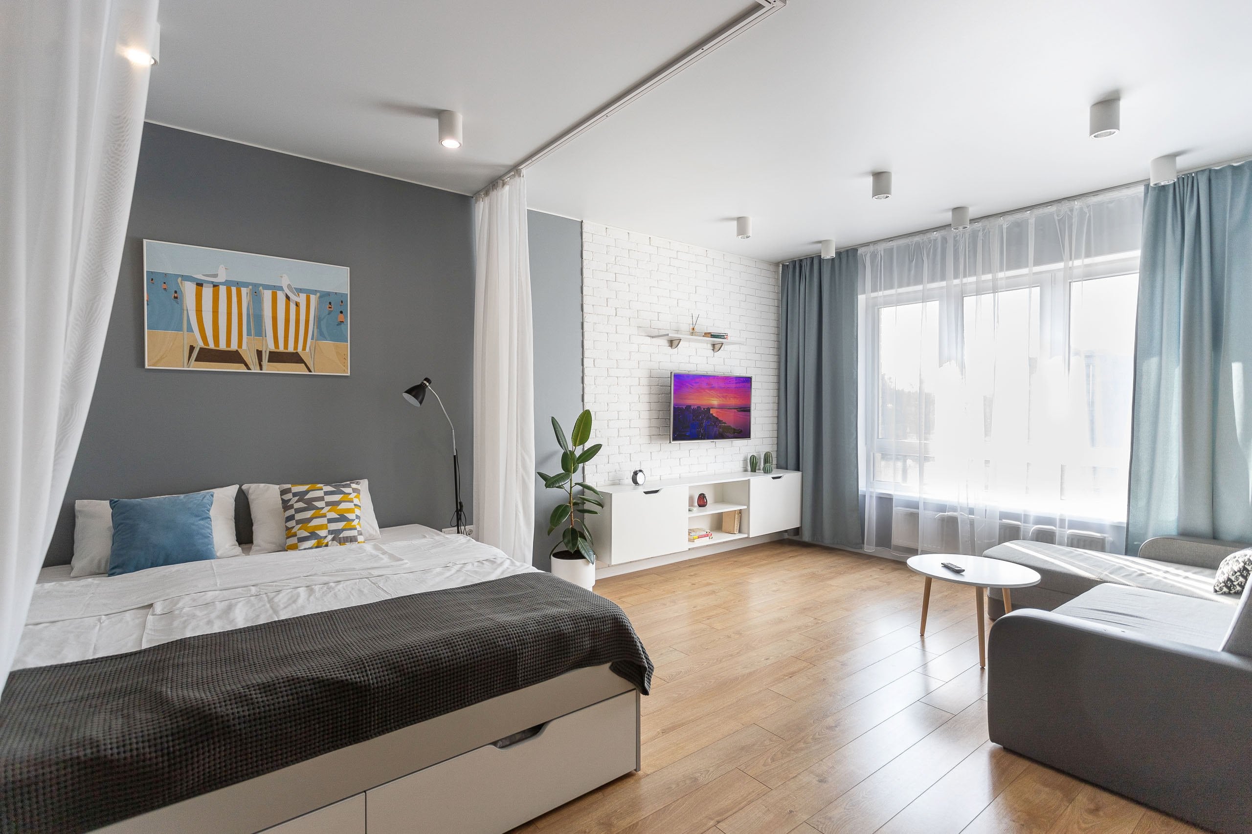 Апартаменты с балконом