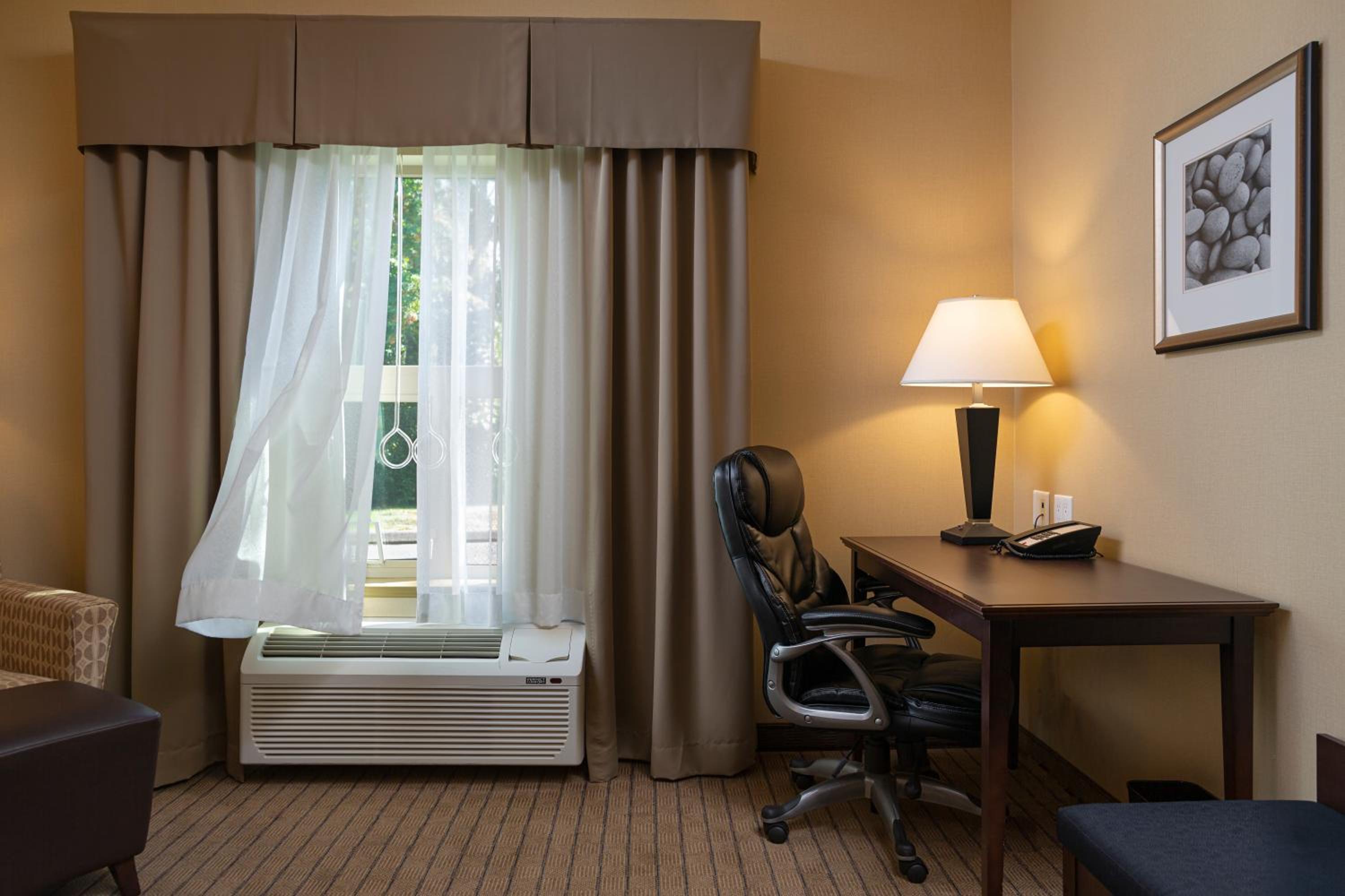 King Room - Disability Access