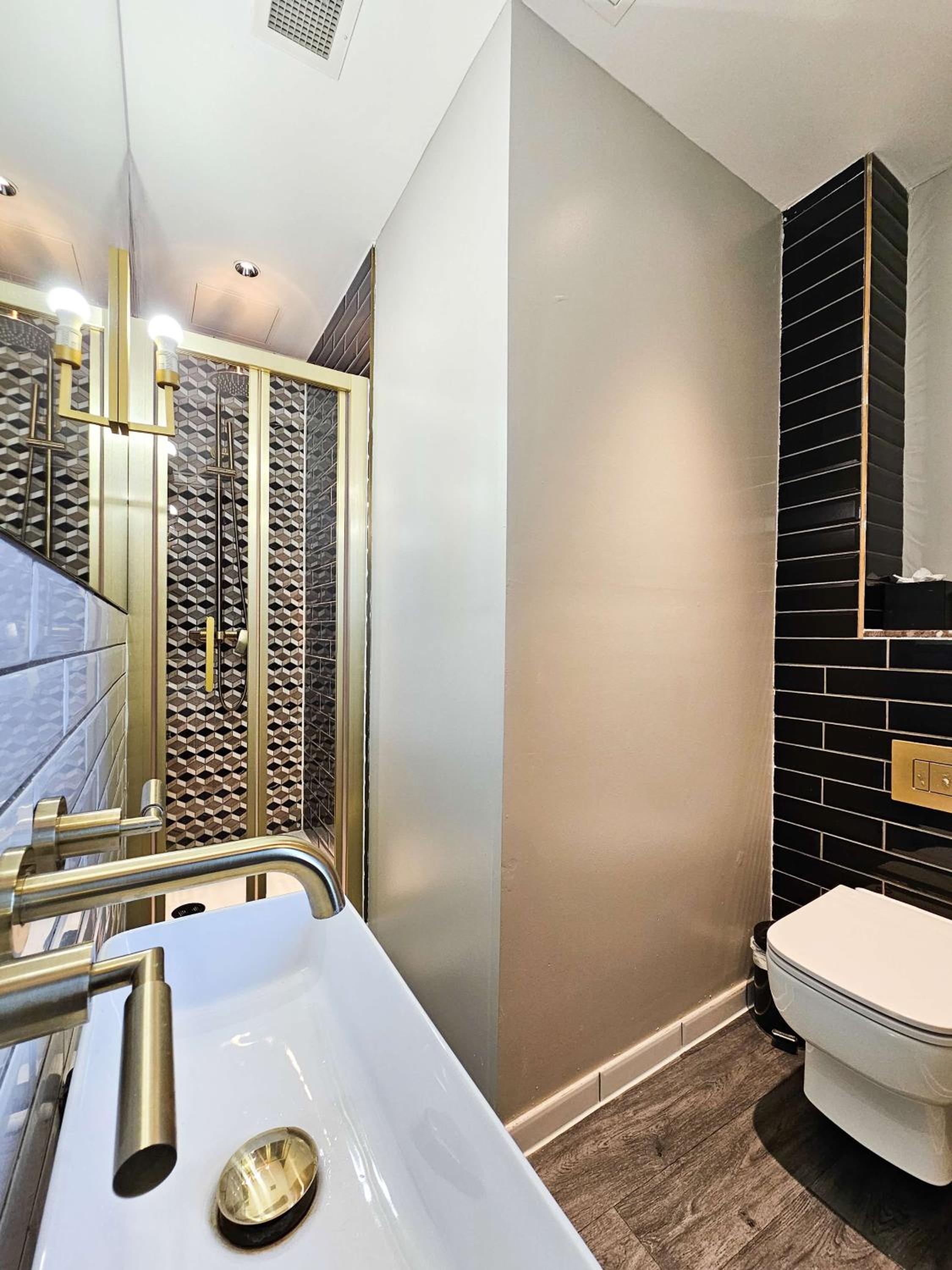 Boutique Individual Room