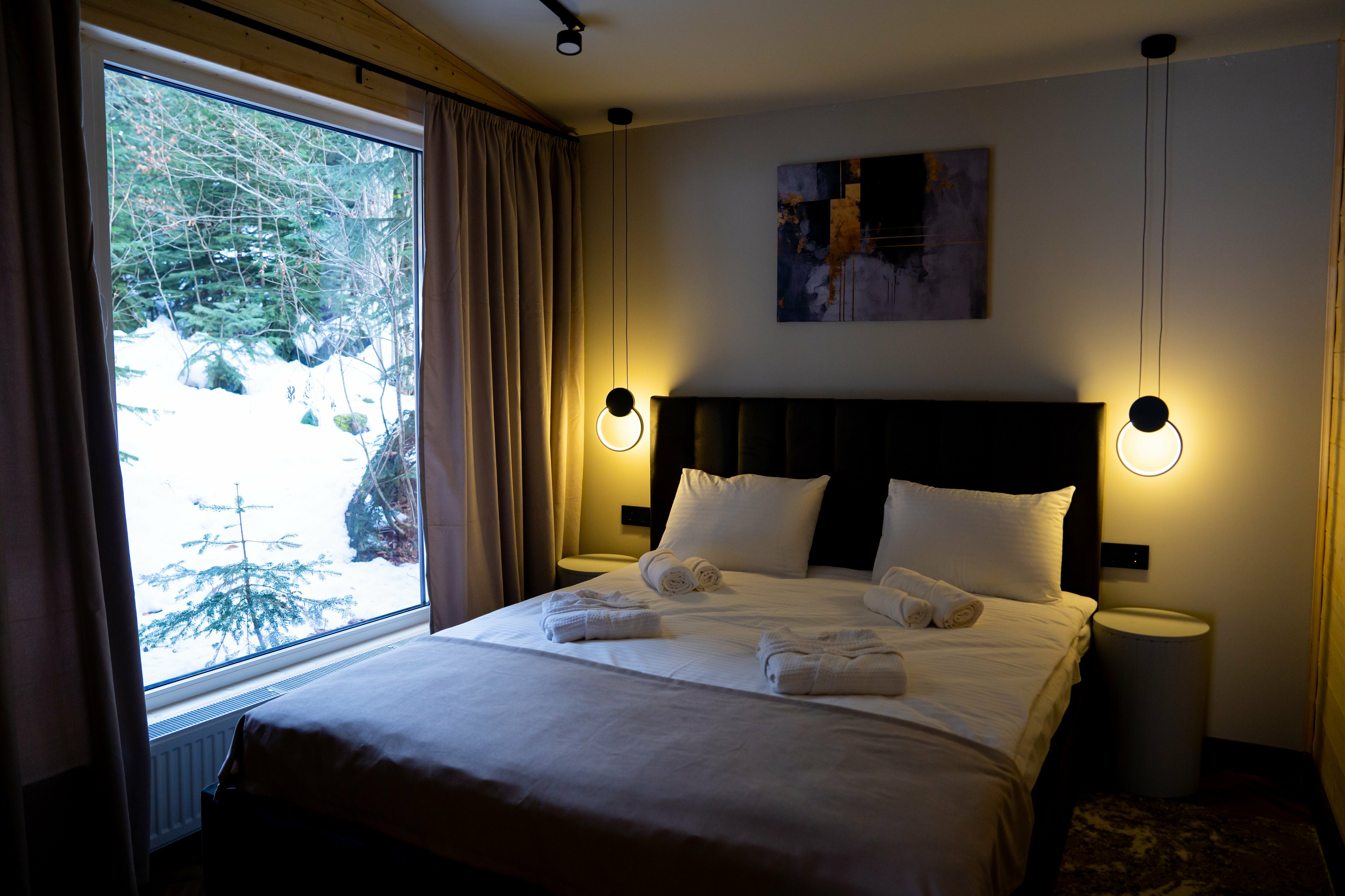 Шестиместный люкс с беседкой и мангальной зоной