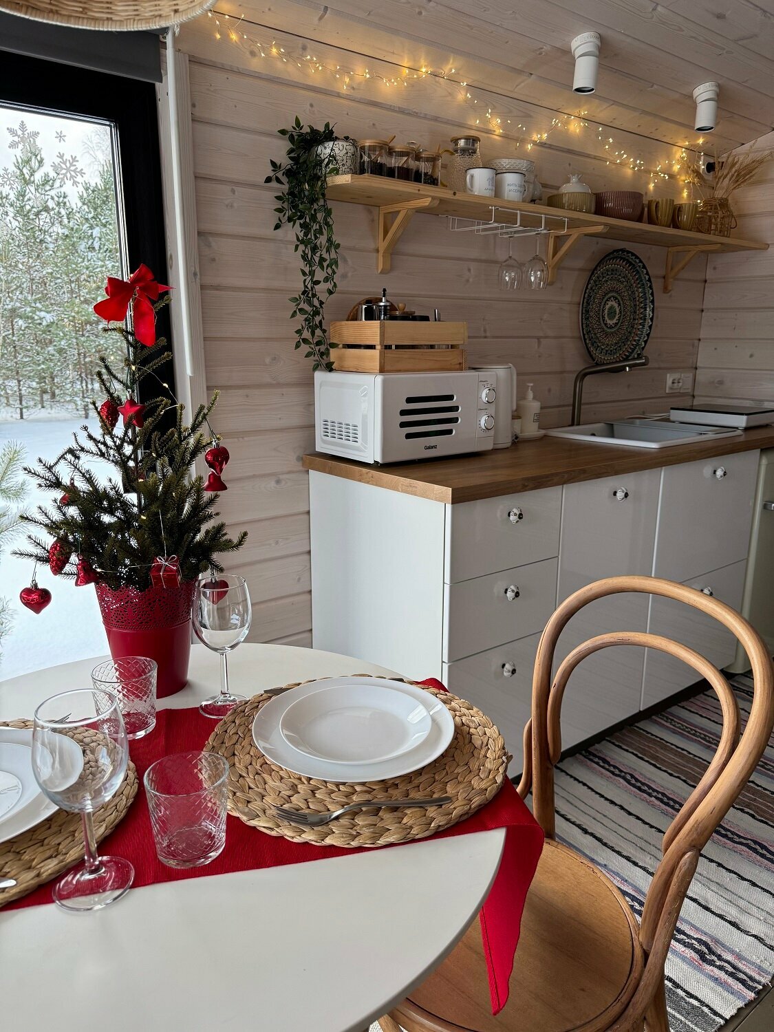 Коттедж с видом на лес