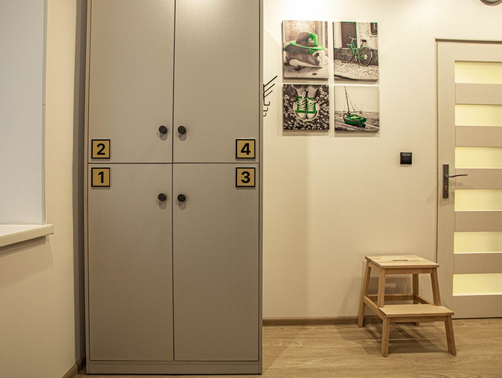 Кровать в общем номере для женщин с 4 кроватями