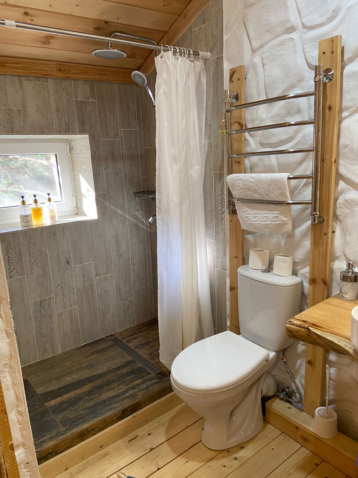 Двухместный номер с 1 кроватью и видом на горы