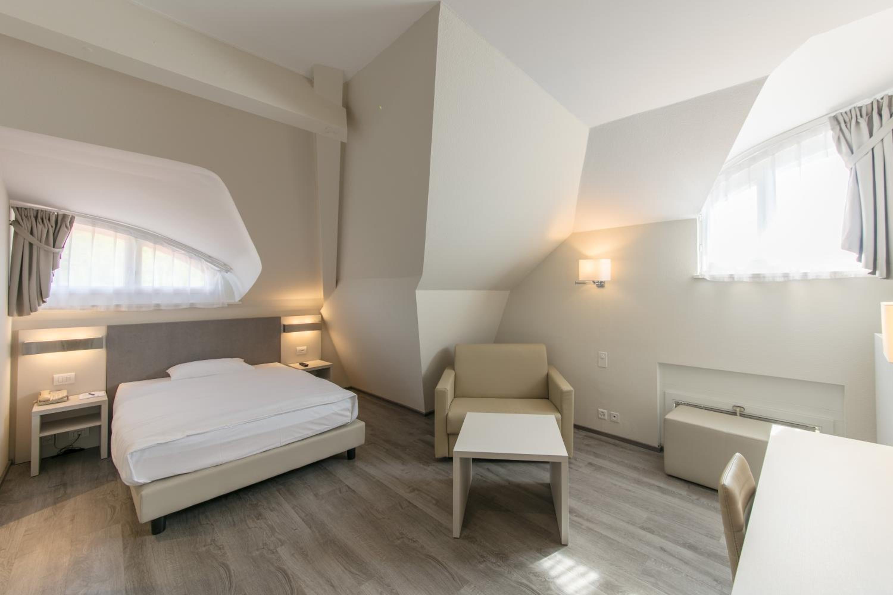Individual Room