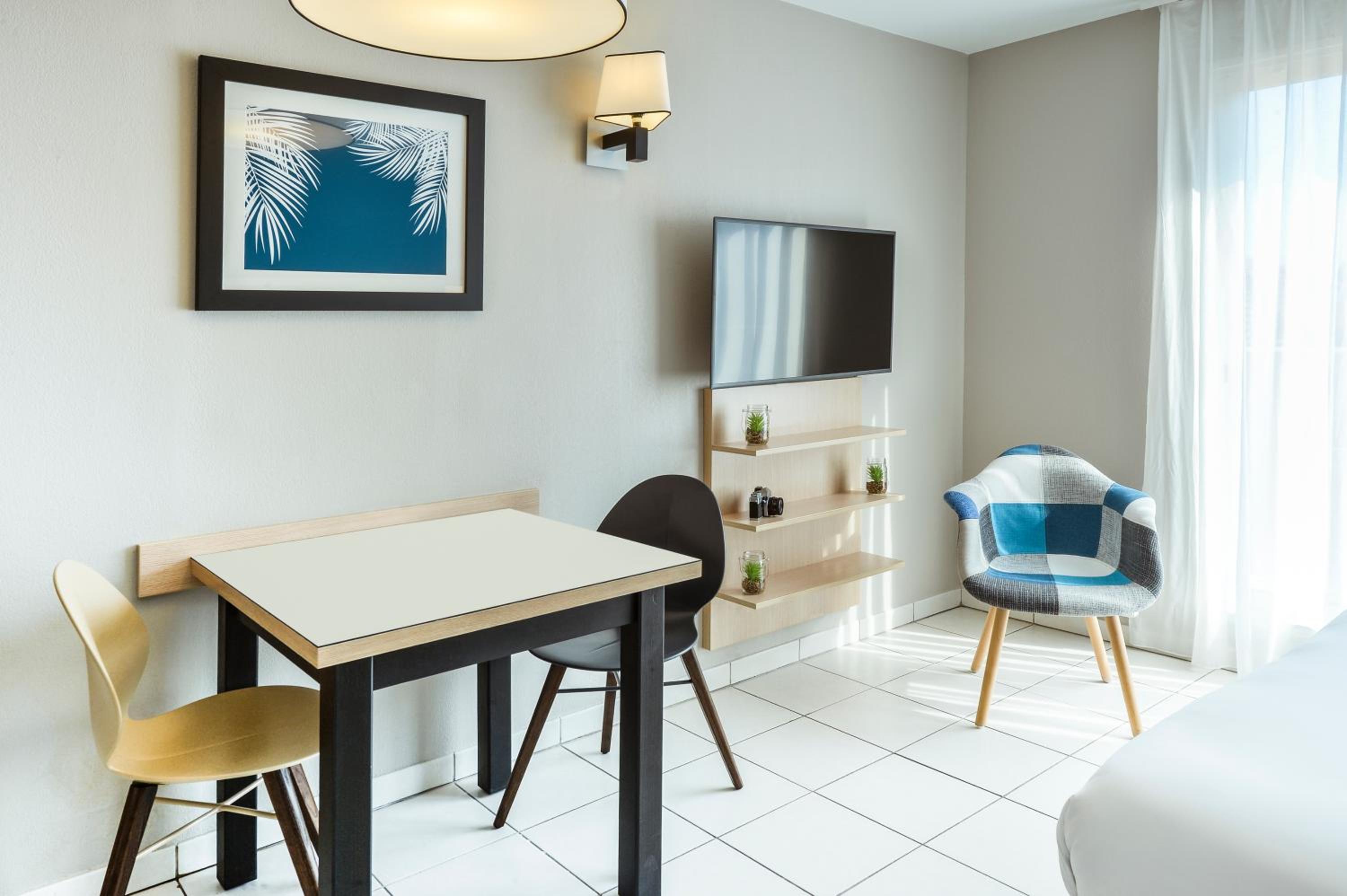 Superior Studio (2 Adults)