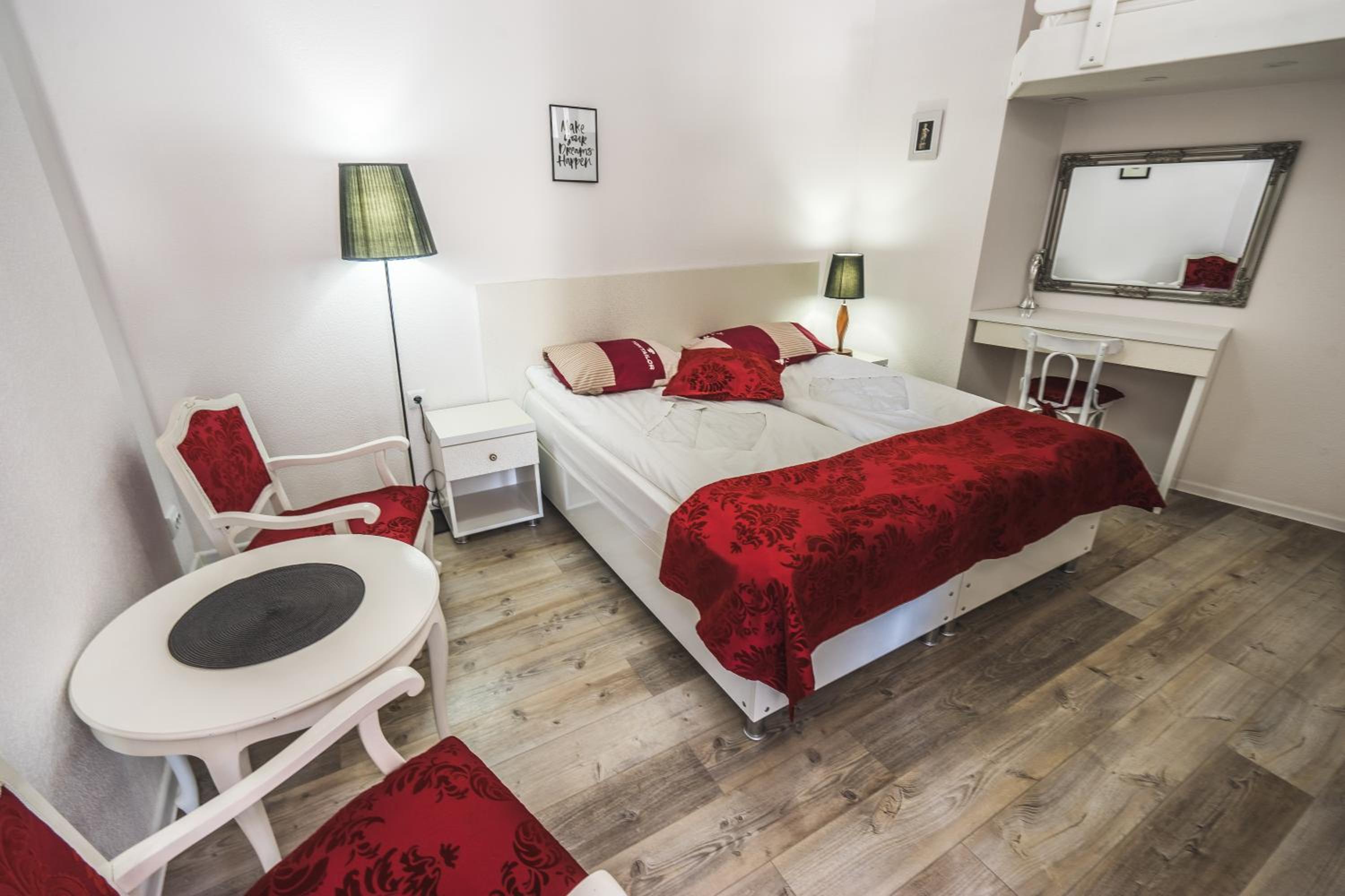 Apartment with Terrace