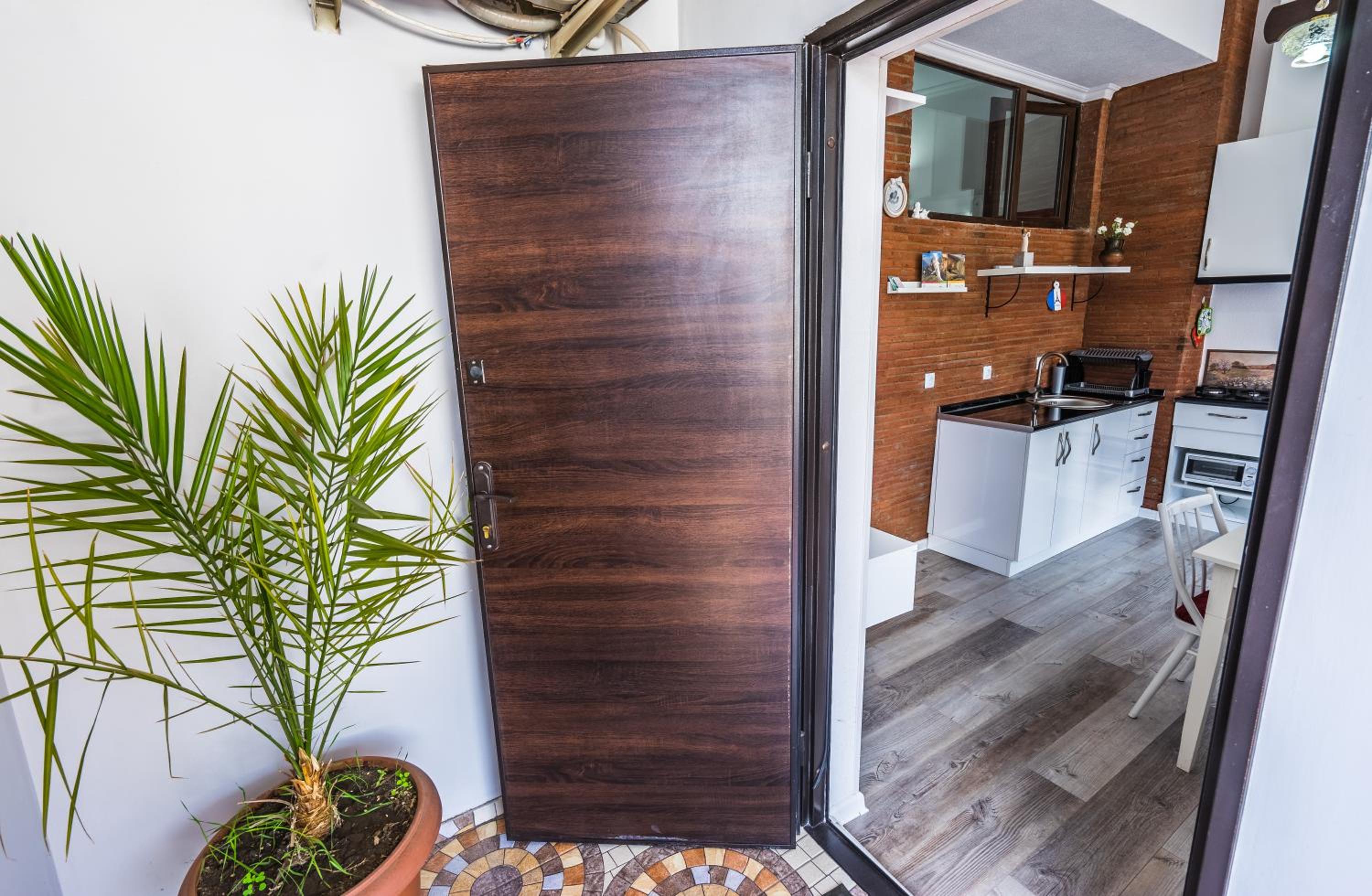 Apartment with Terrace