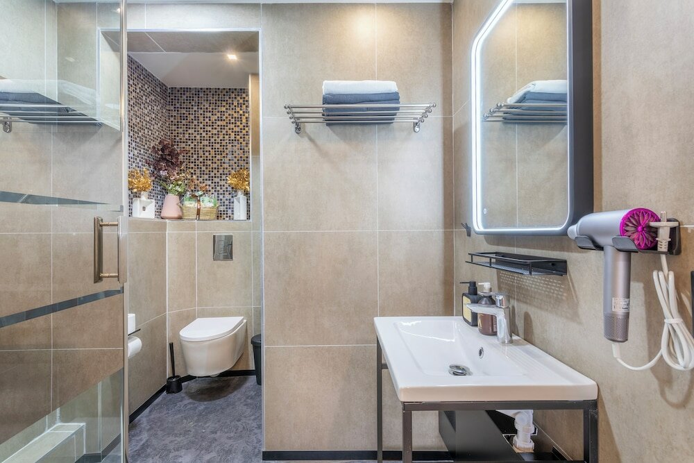 City Apartment (7- PRADO)