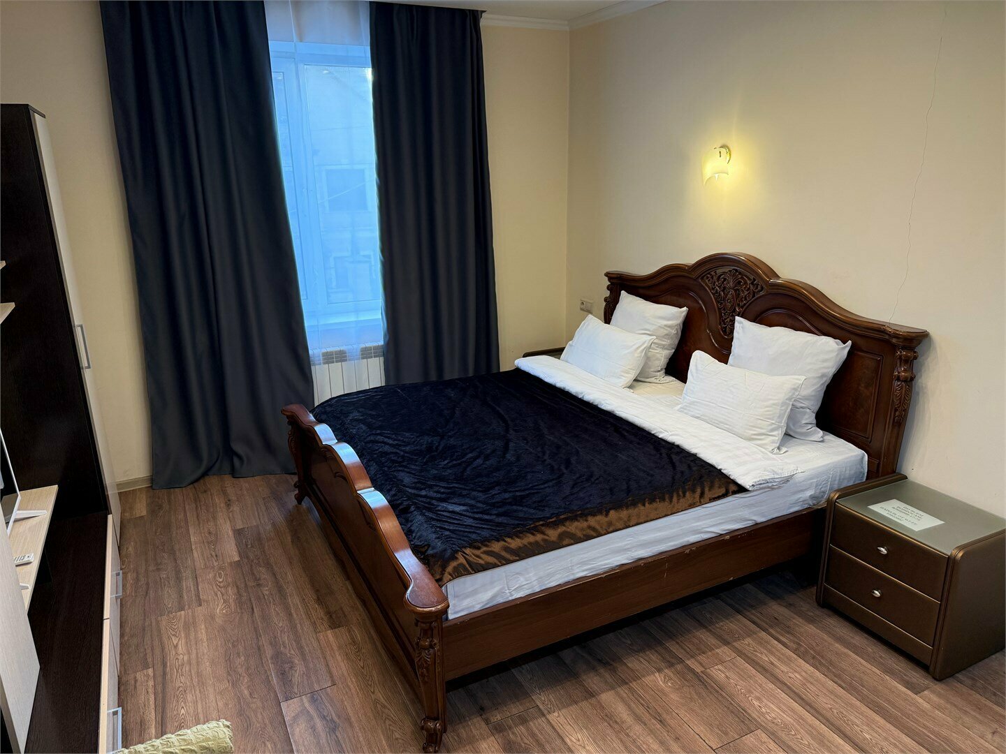 Улучшенный номер с кроватью размера «king-size»