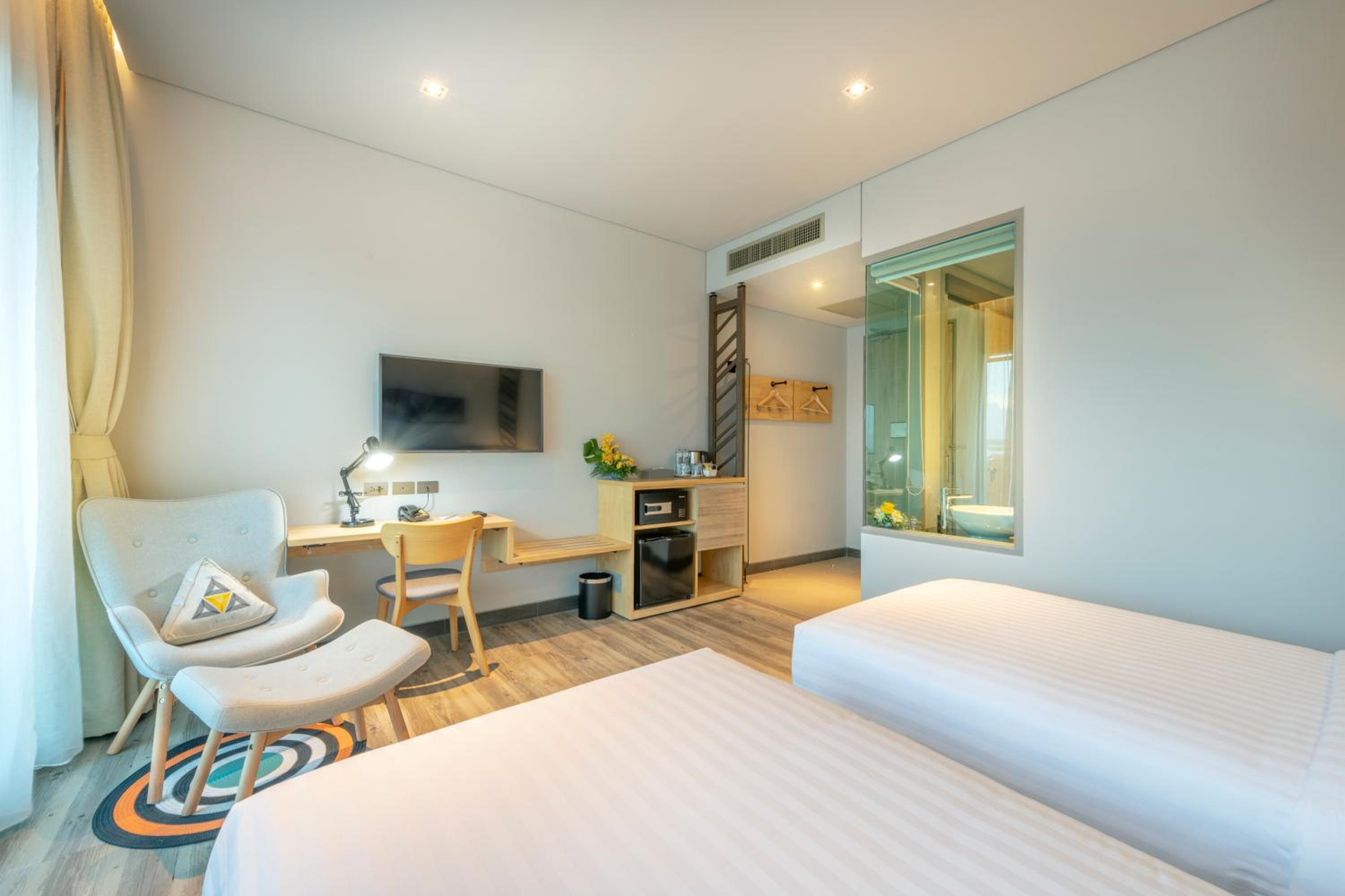 Deluxe Double or Twin Room