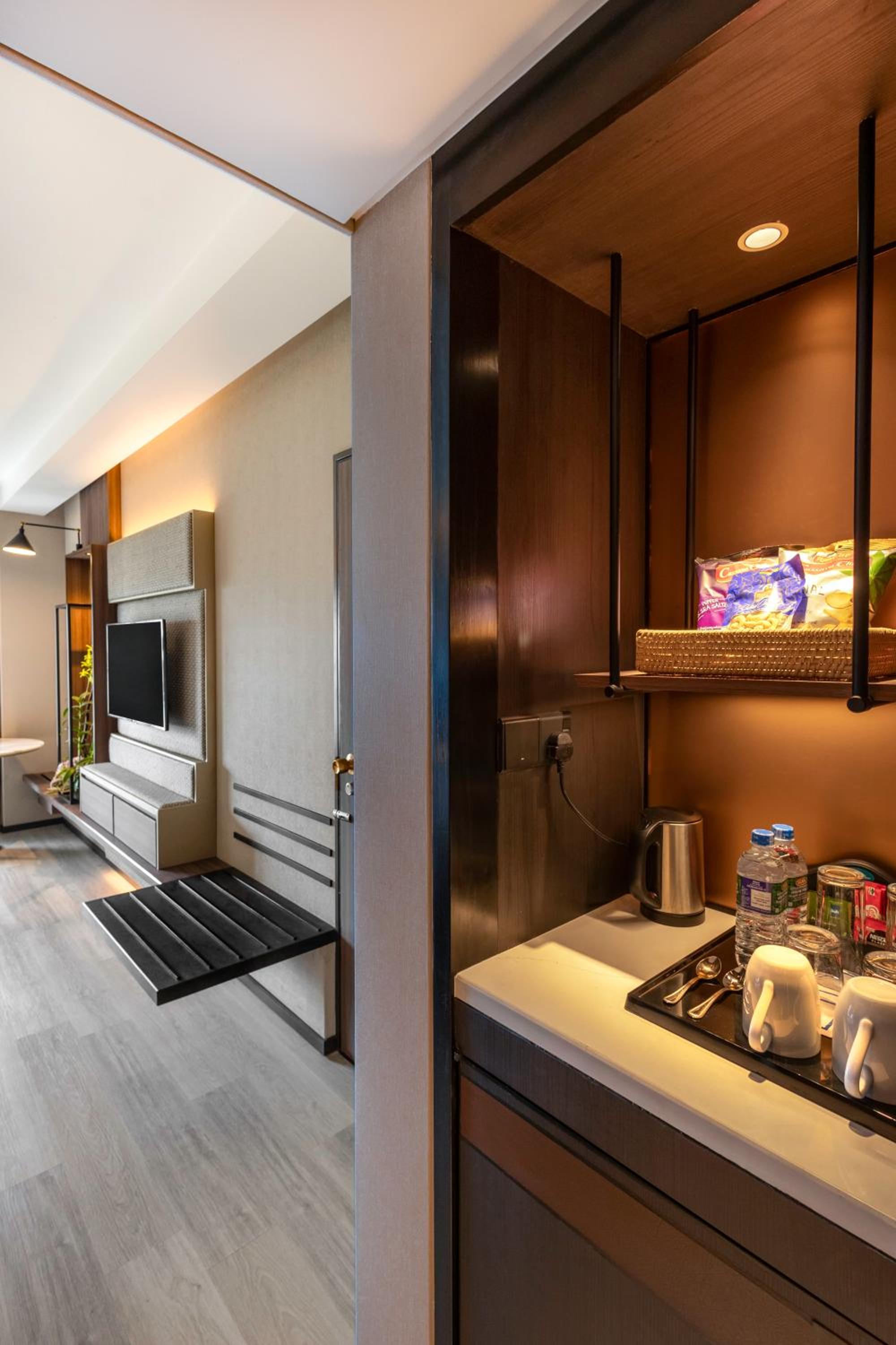 Superior King Room