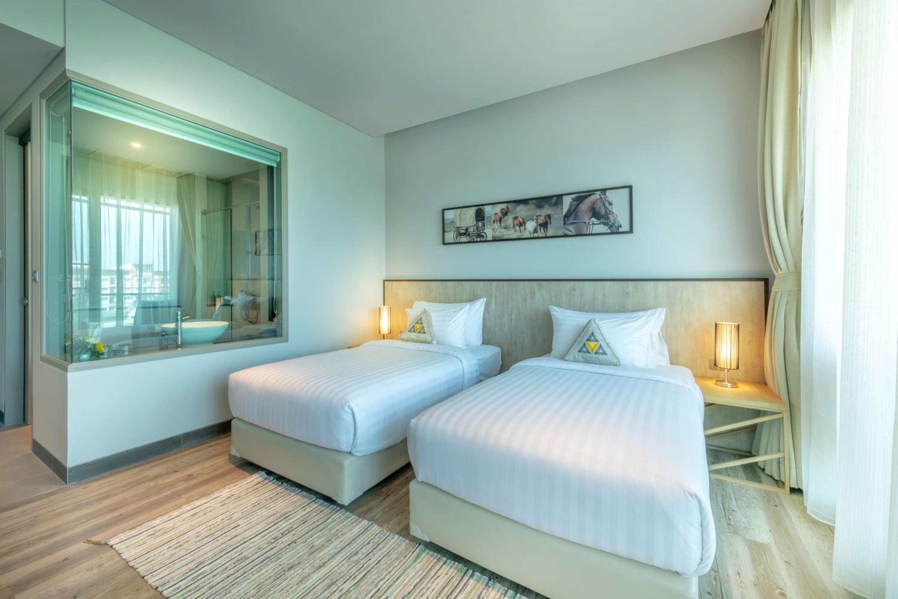 Superior Twin Room