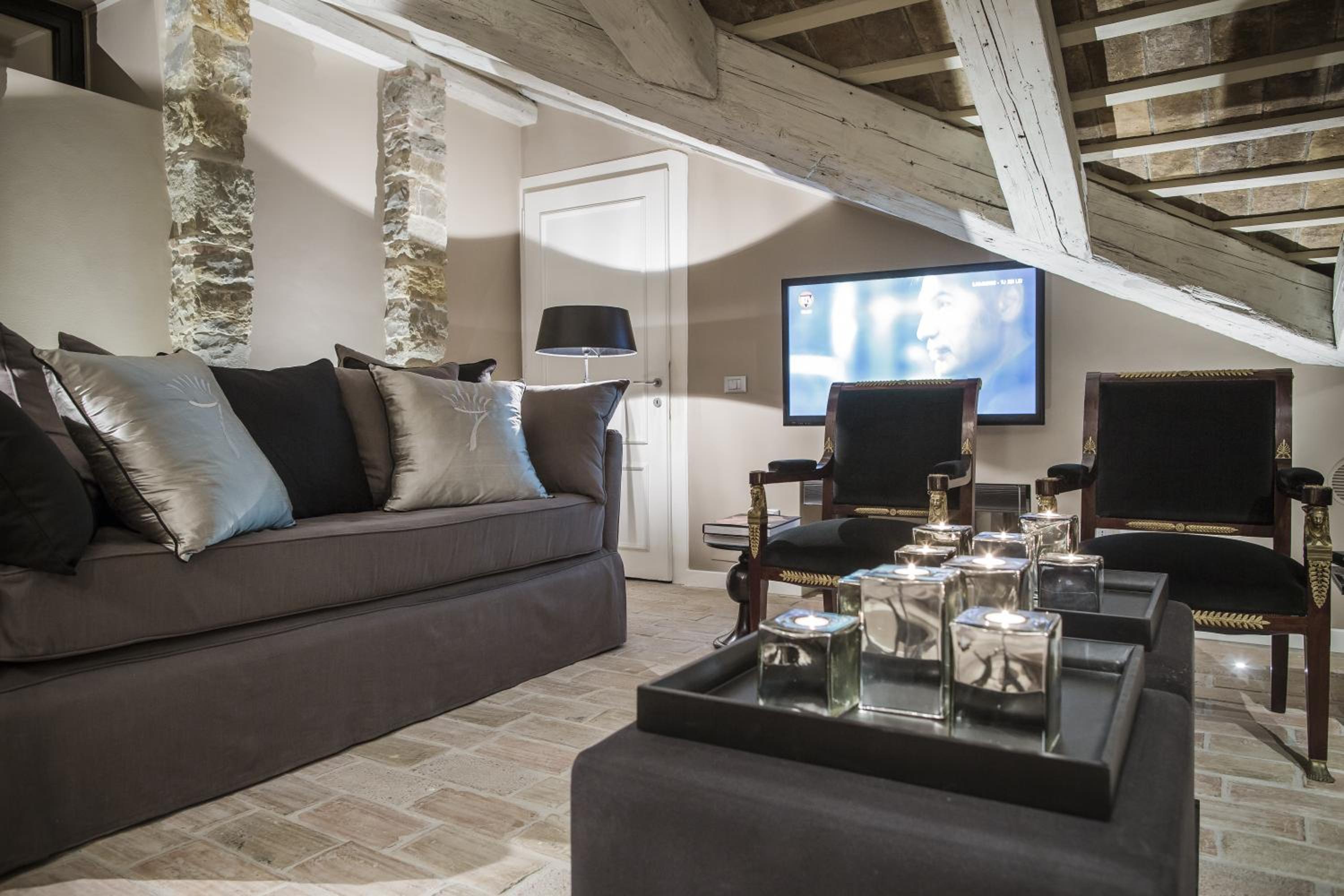 Premier Suite