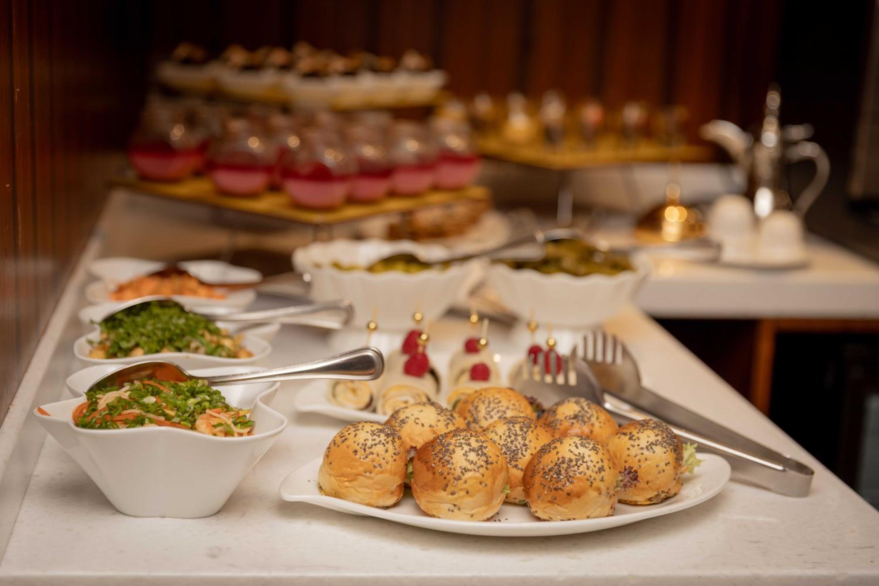 Classic King Room - Lounge Access