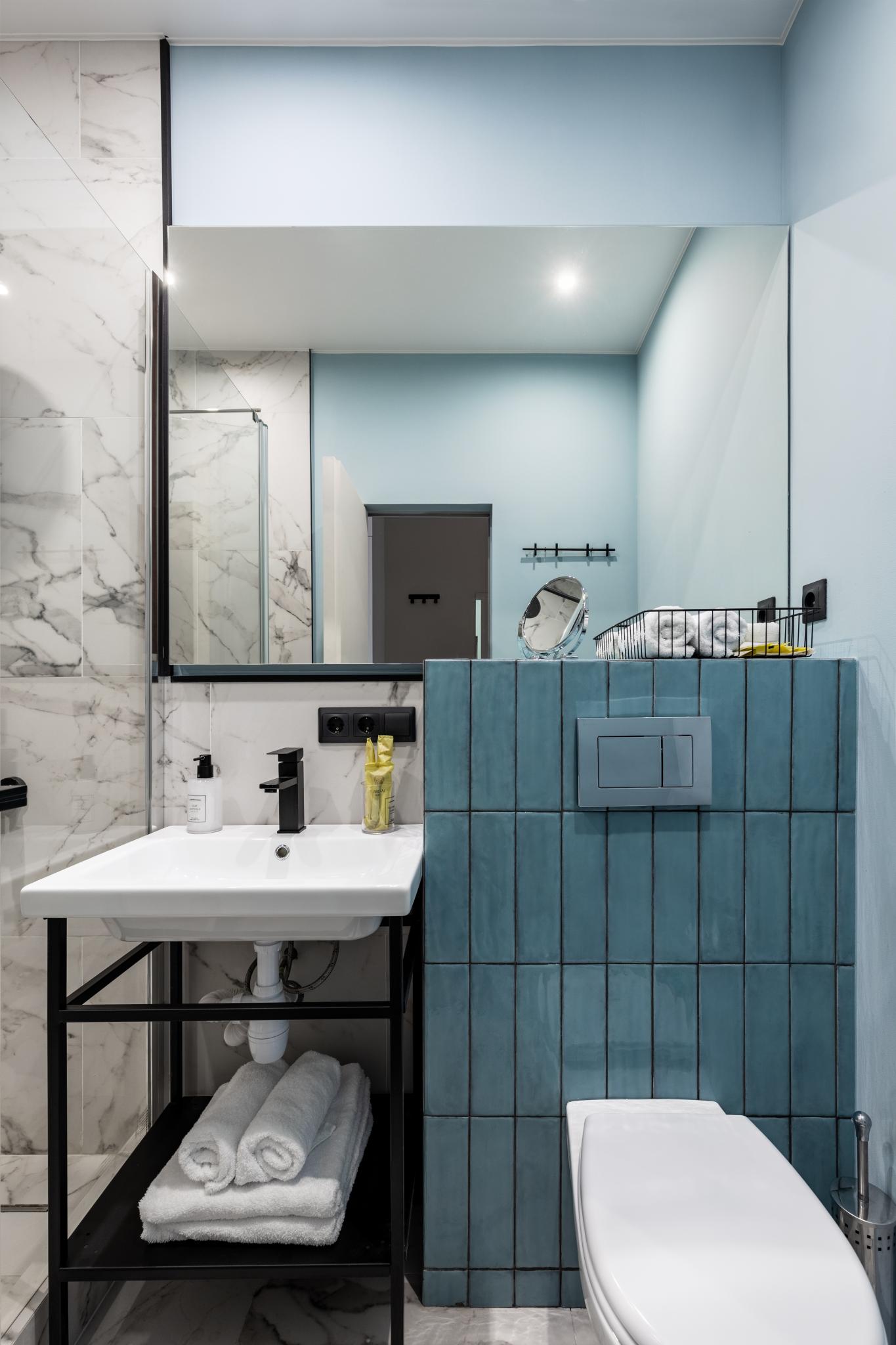 Четырехместная студия с видом во двор