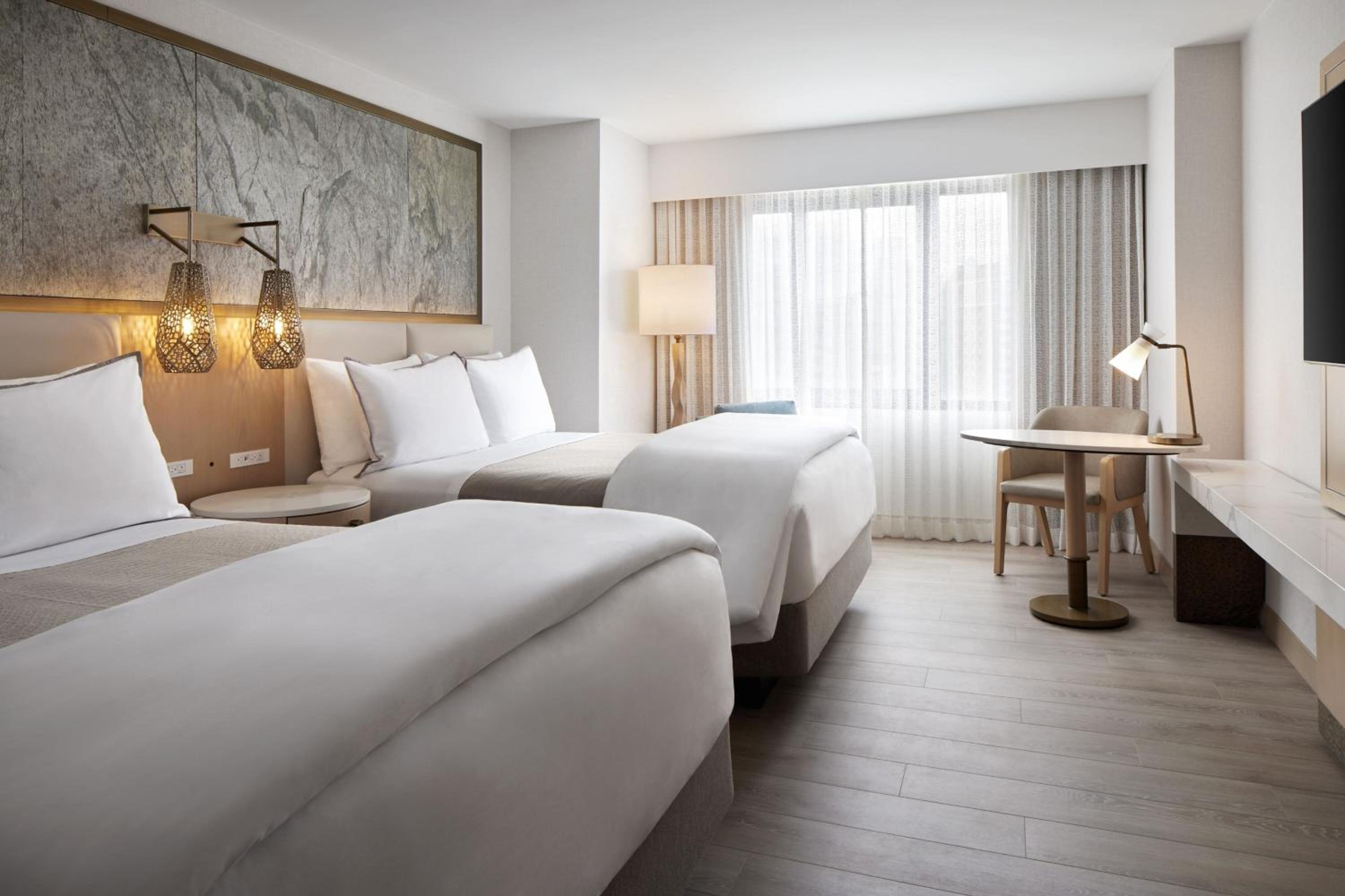 Deluxe Queen Room with Two Queen Beds