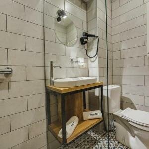 Standard with Back view Single