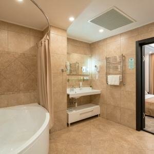 Люкс первой категории