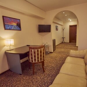 ДВУХМЕСТНЫЙ LUX