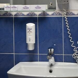 Люкс двухкомнатный с двуспальной кроватью