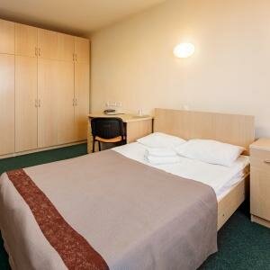 ДВУХКОМНАТНЫЙ ДВУХМЕСТНЫЙ НОМЕР