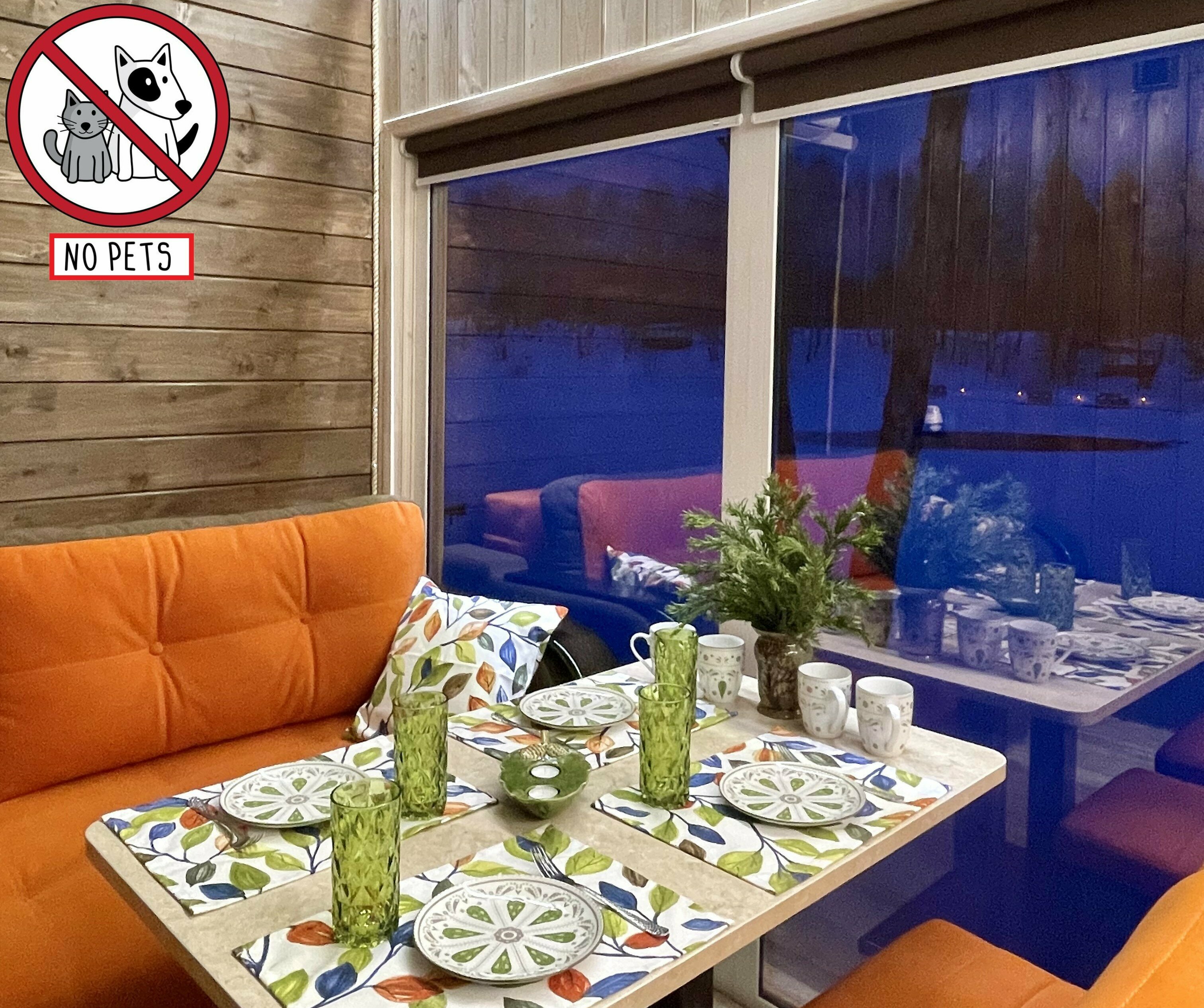 Четырехместный номер с видом на сад