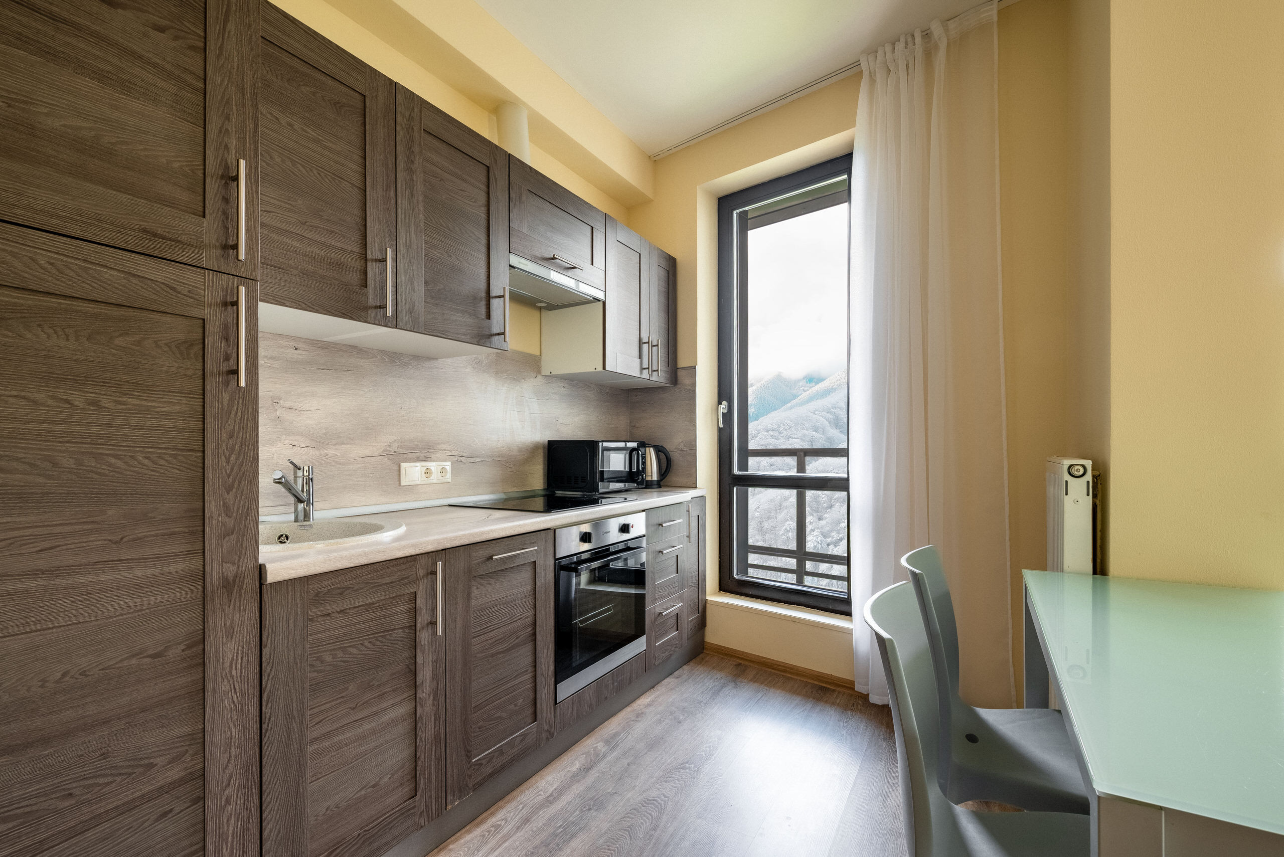 Улучшенные апартаменты с 1 спальней