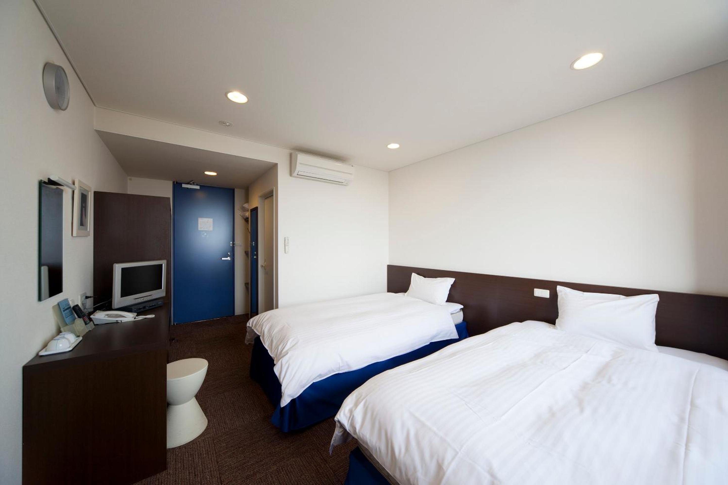 Twin Room (Main Building) - Smoking