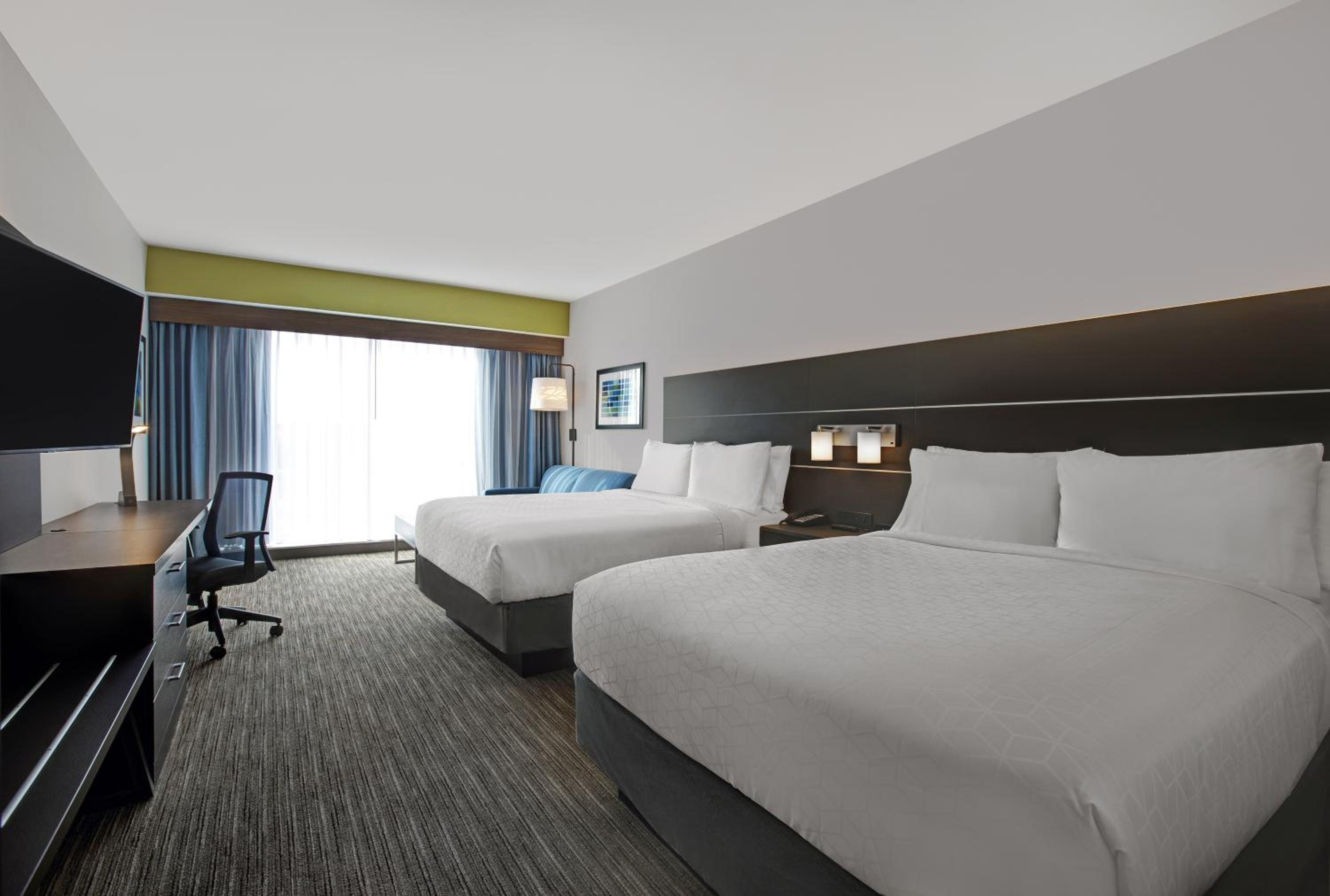 Standard Room with Two Queen Beds