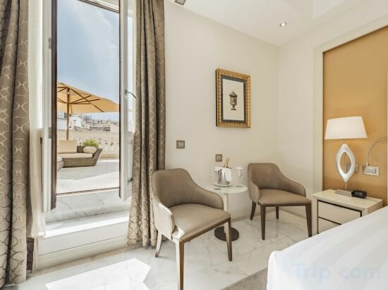 Prestige King Room with Terrace