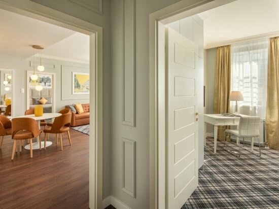 Ambassador Suite