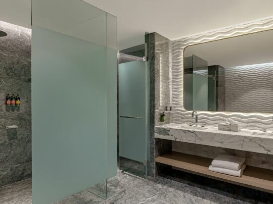 Executive Suite Sea View With Meryal Waterpark Access