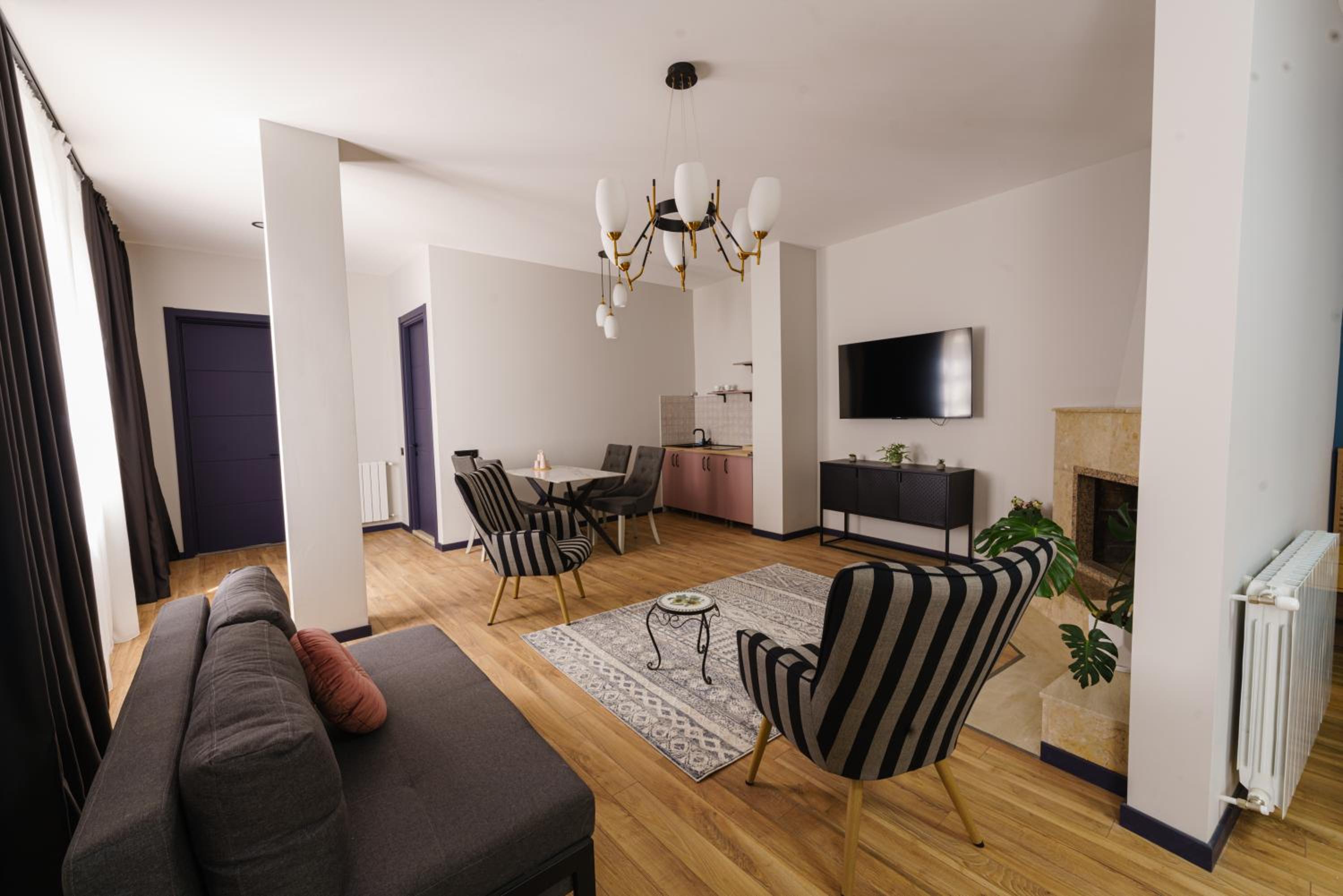 Suite Apartment